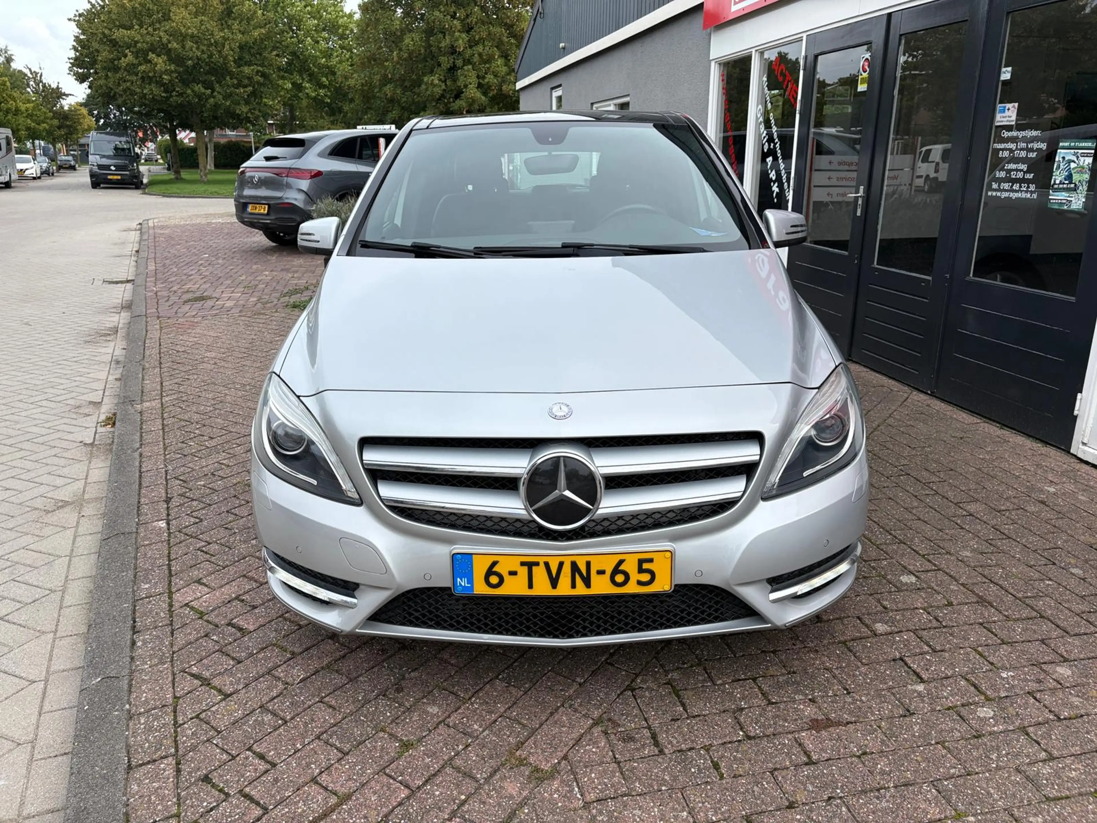 Mercedes-Benz B 180 B 122PK 7G-DCT Prestige — photo 2