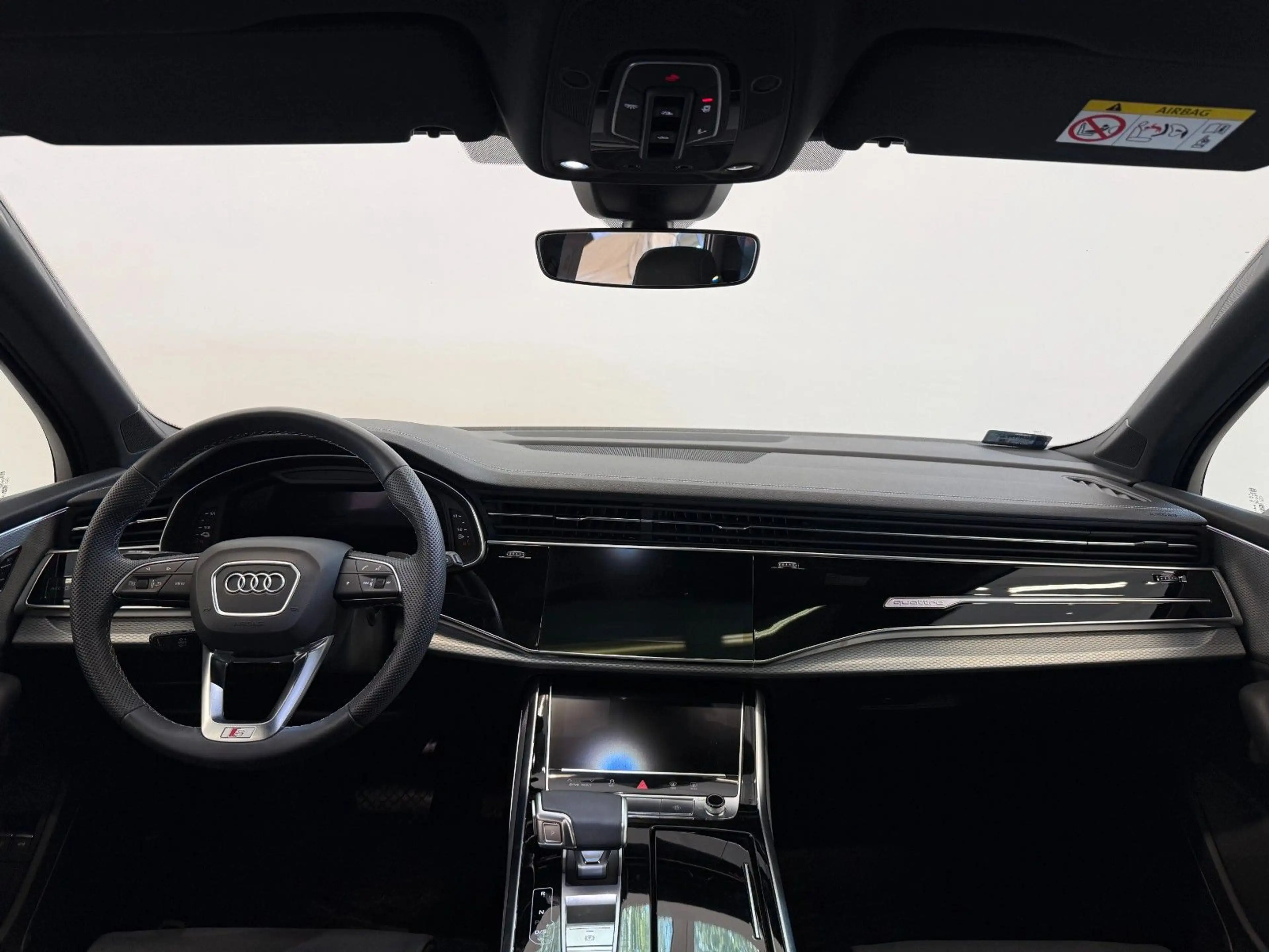 Audi Q7 TFSI e quattro 360 kW | S line | Mwst Ausw | — photo 15