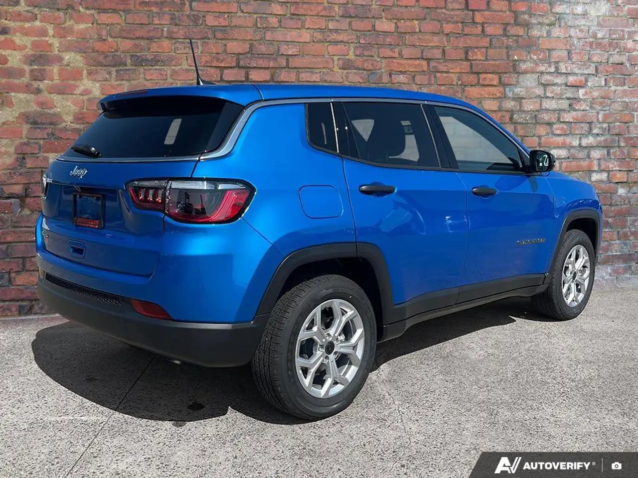 Jeep Compass снимка Jeep Compass