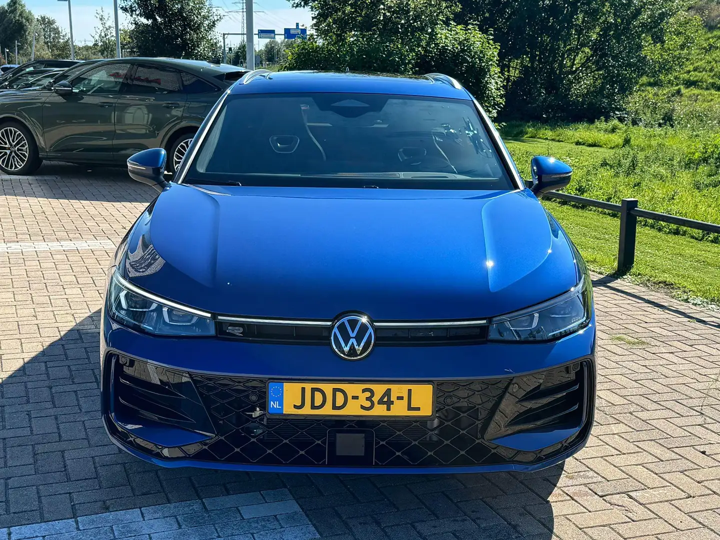 Volkswagen Passat Variant R-Line-Edition 1.5 eHybrid 150 kW / 204 pk Variant Blauw - 2