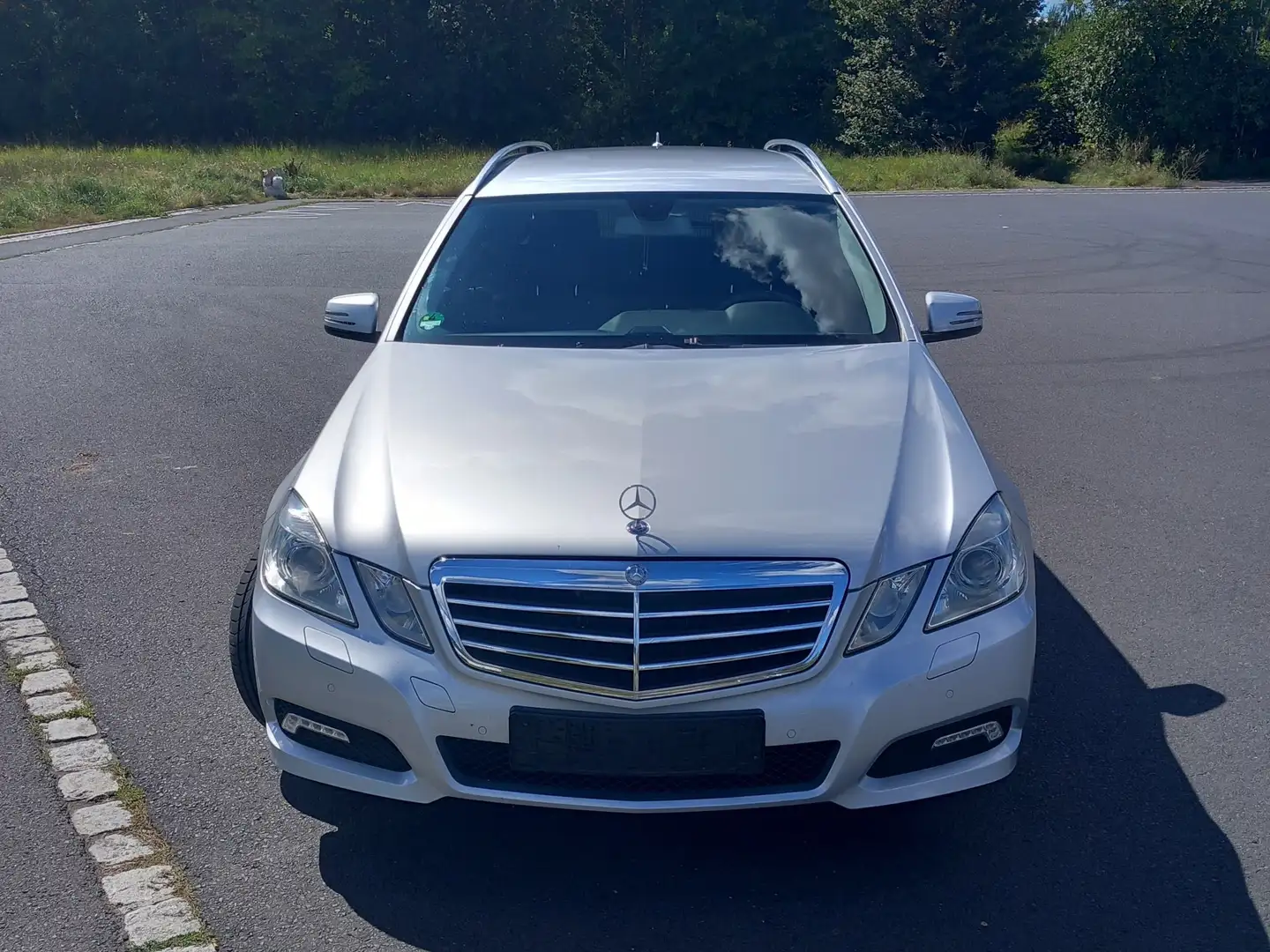 Mercedes-Benz E 200 E-Klasse T-Modell Diesel T CDI DPF BlueEFFICIENCY Silber - 2