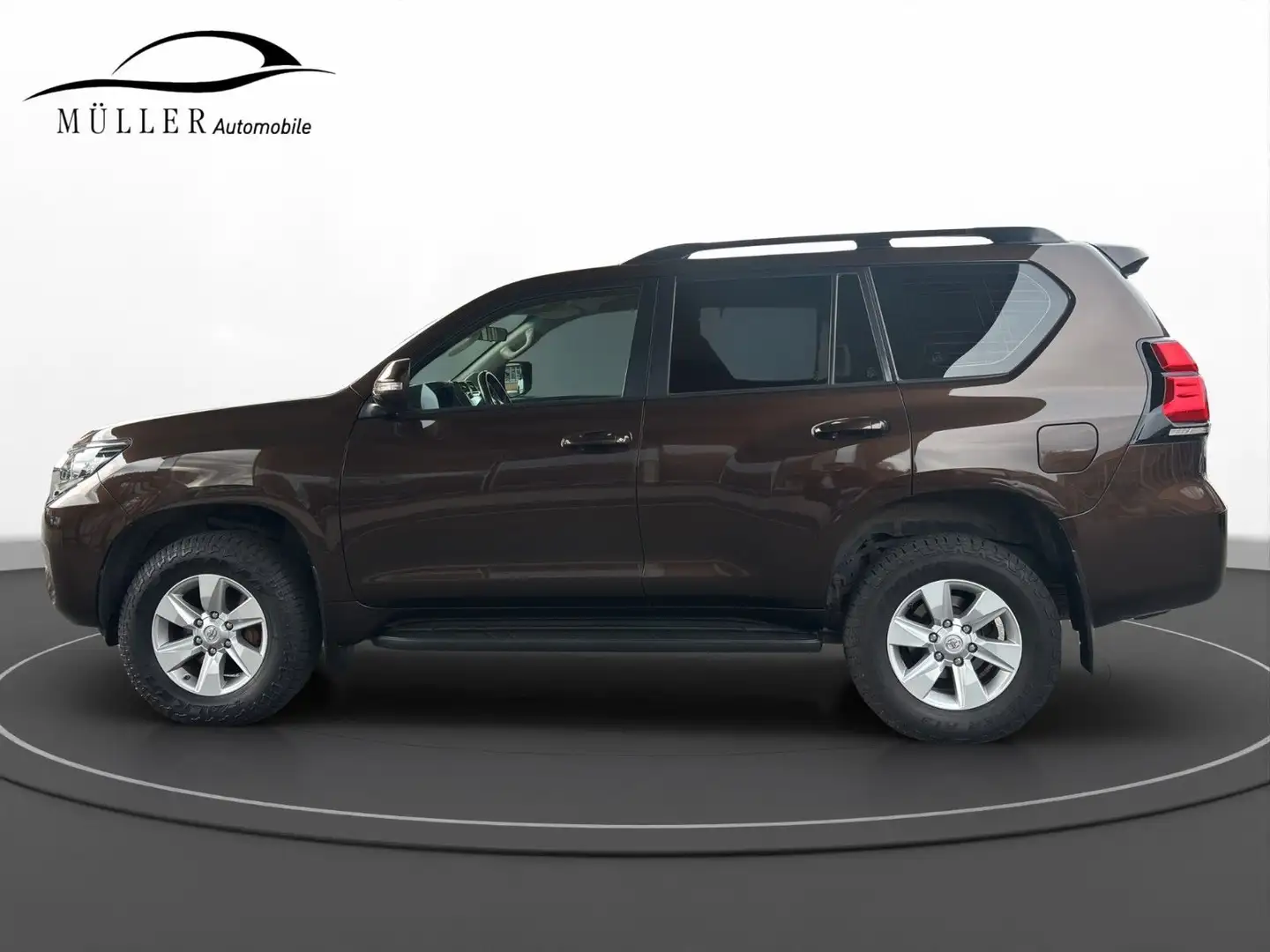 Toyota Land Cruiser Comfort Braun - 2