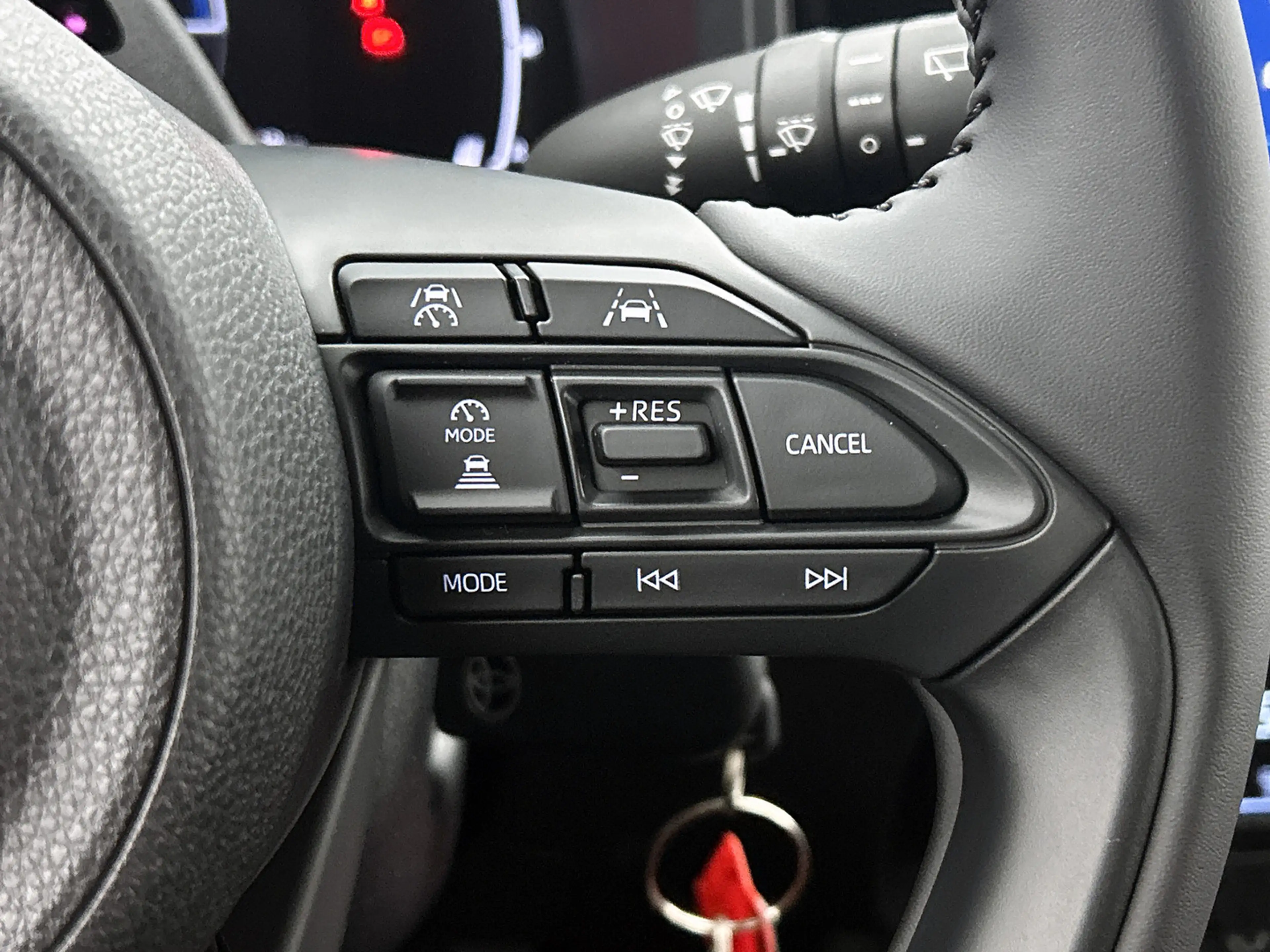 Toyota Aygo X Hybrid 115 play — photo 15