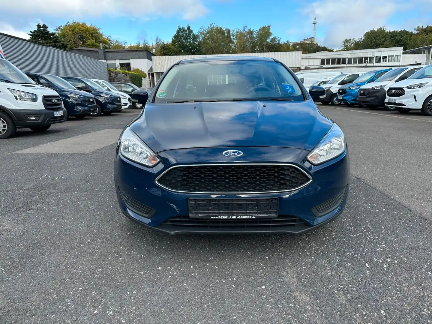 Ford Focus Turnier Ambiente Blau - 2