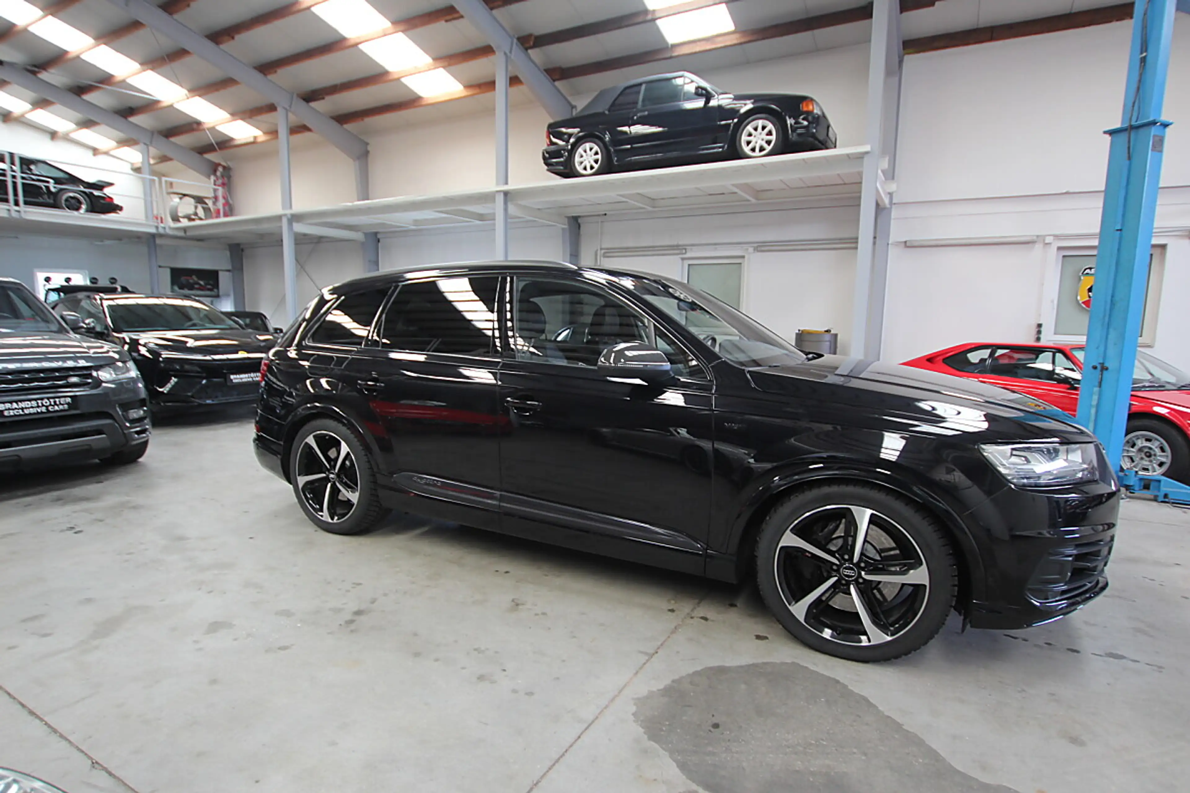Audi SQ7 4,0 TDI quattro Tiptronic — photo 13