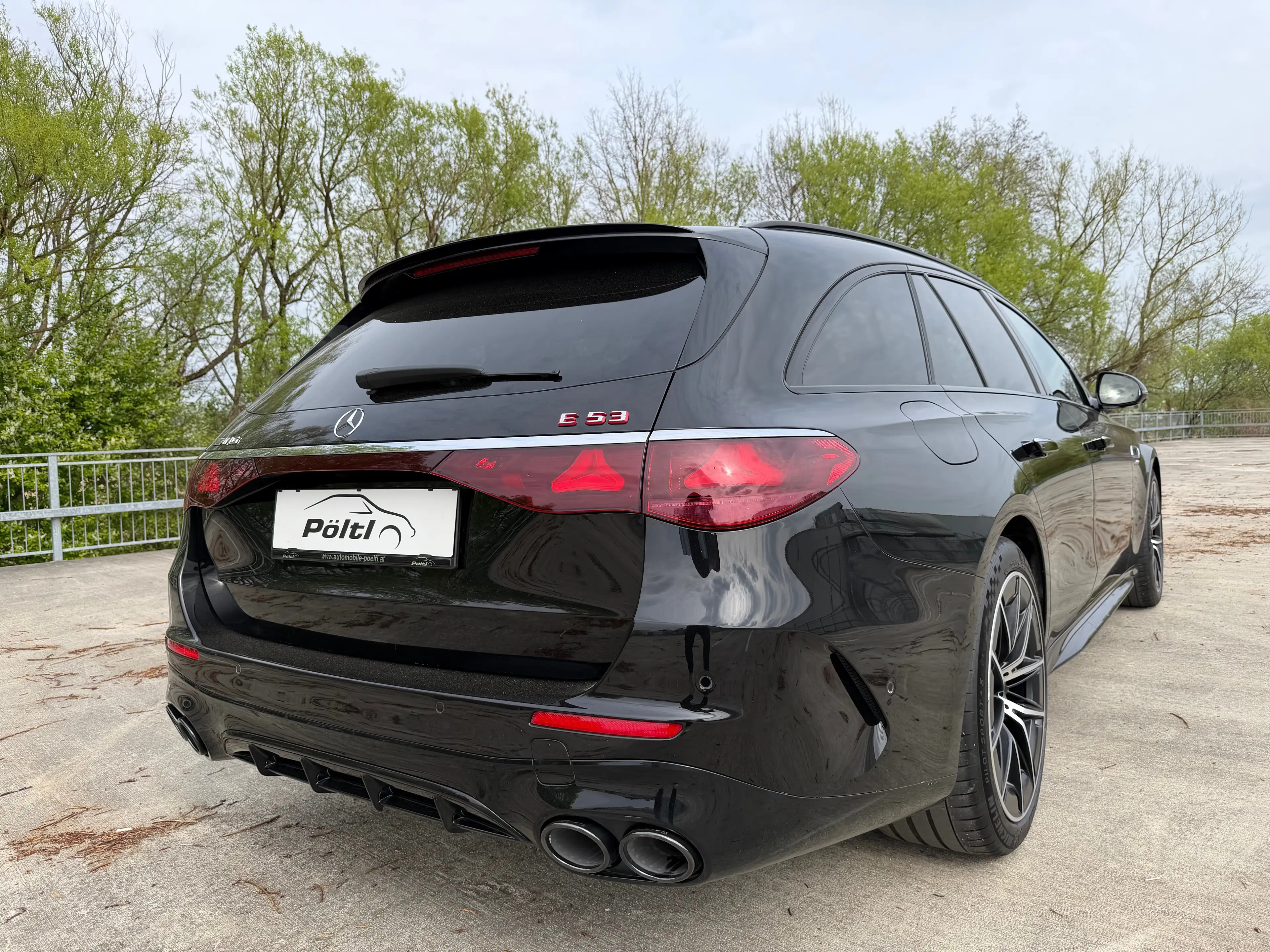 Mercedes-Benz E 53 AMG PANO HYPERSCREEN AHK 20" MWST 1.BESITZ TOP! — photo 5