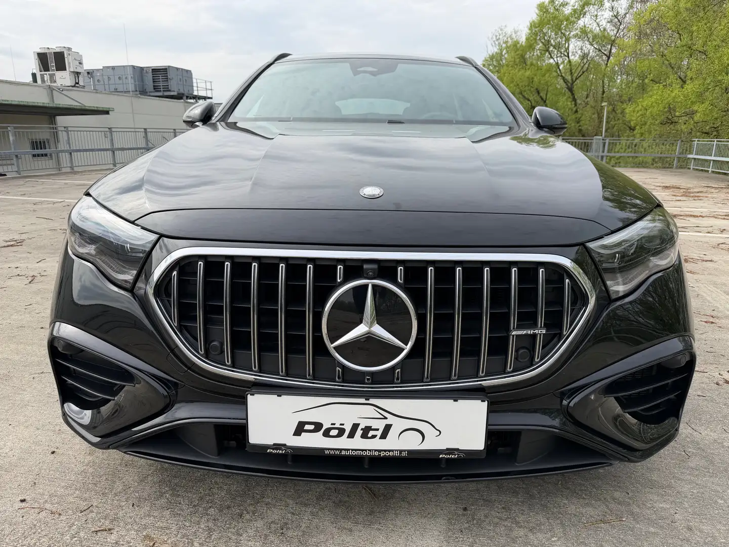 Mercedes-Benz E 53 AMG PANO HYPERSCREEN AHK 20" MWST 1.BESITZ TOP! Schwarz - 2