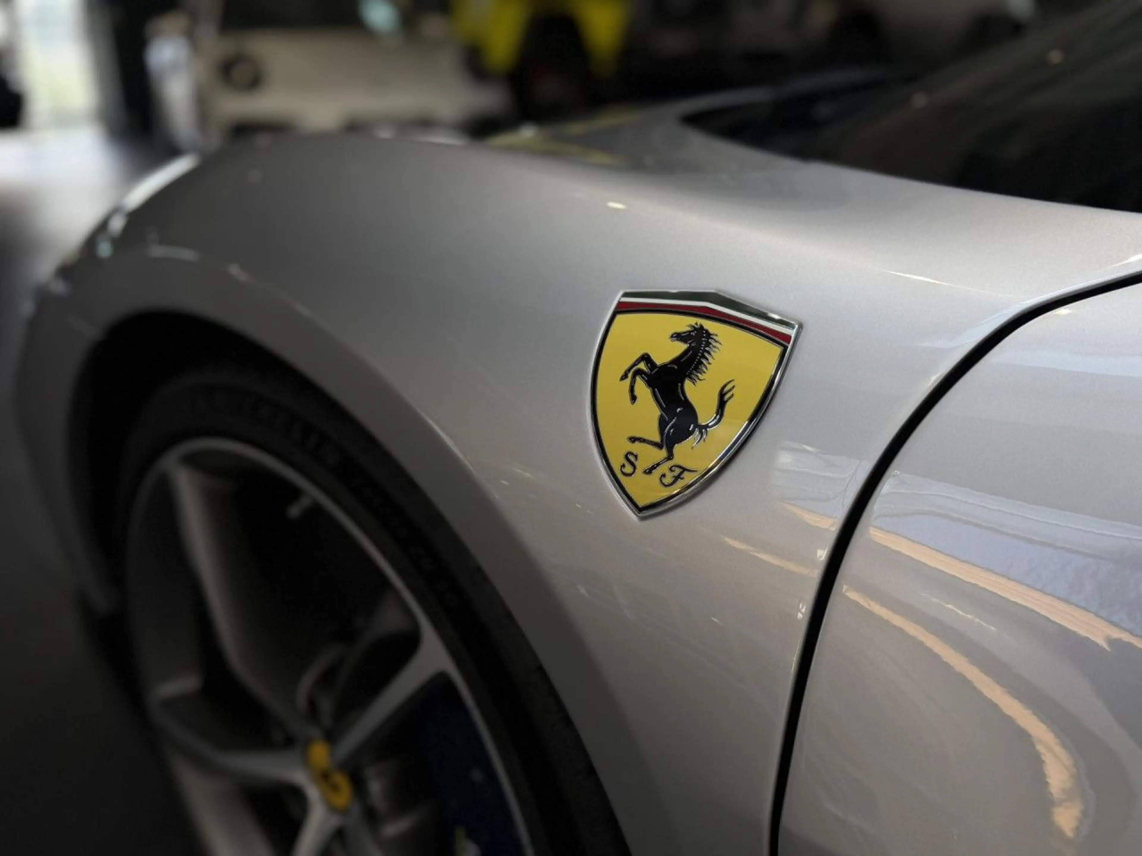Ferrari 296 GTB Argento Silver Carbon — photo 9