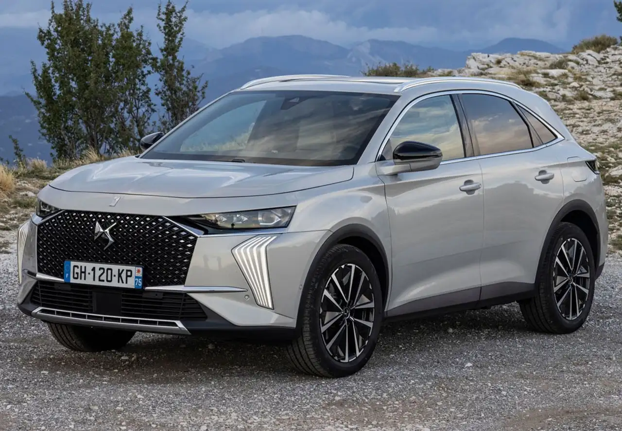 DS Automobiles DS 7 Crossback 2024 — фото 10