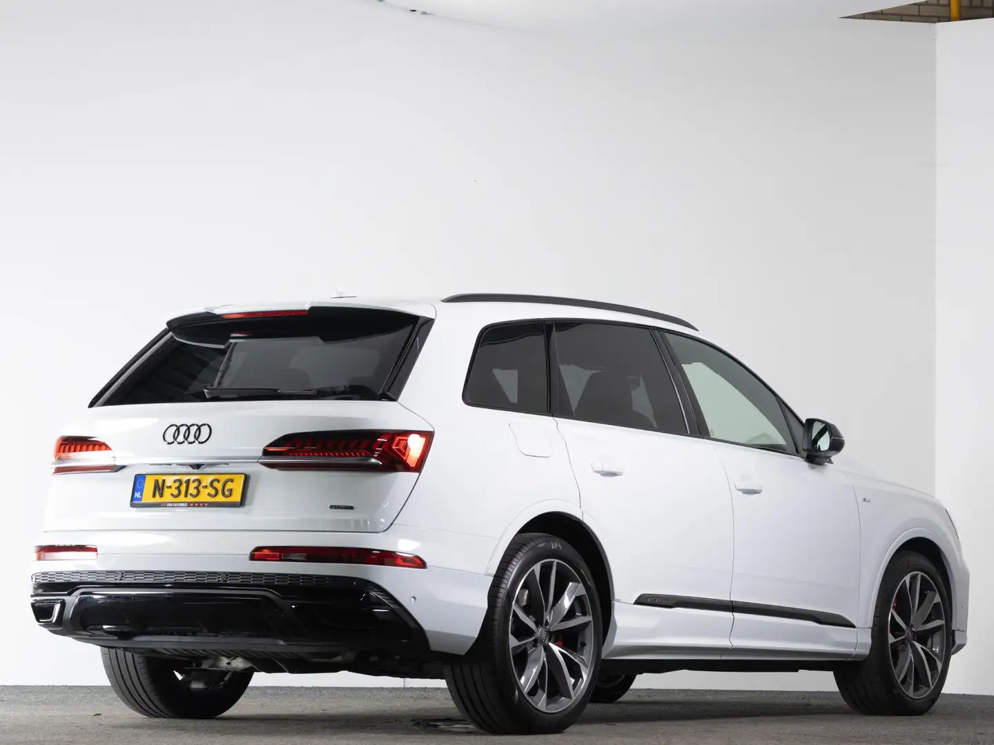 Audi Q7 S-Line 60 TFSI e 462 PK QUATTRO Competition | HD M Blanco - 2