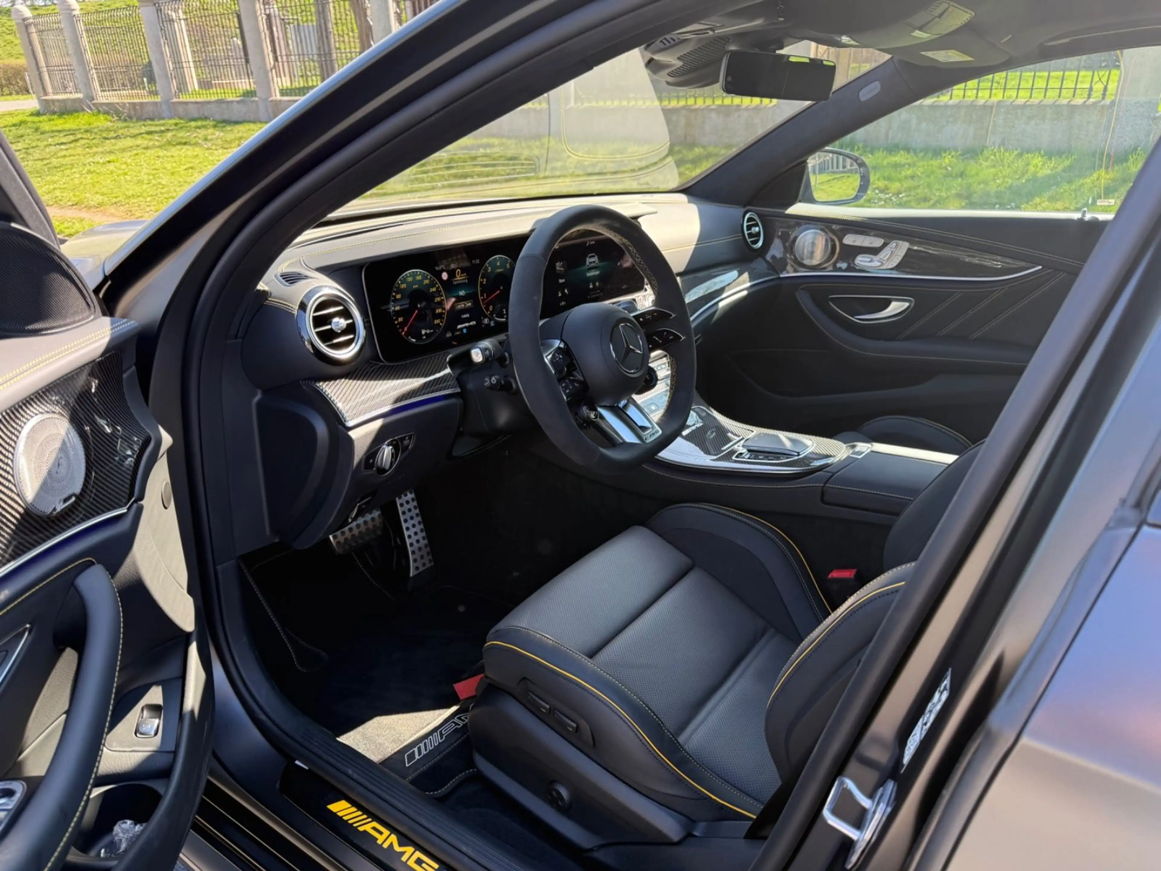 Mercedes-Benz E 63 AMG E 63 S AMG 4Matic Limo. Final Edition Keramicbr. — photo 14