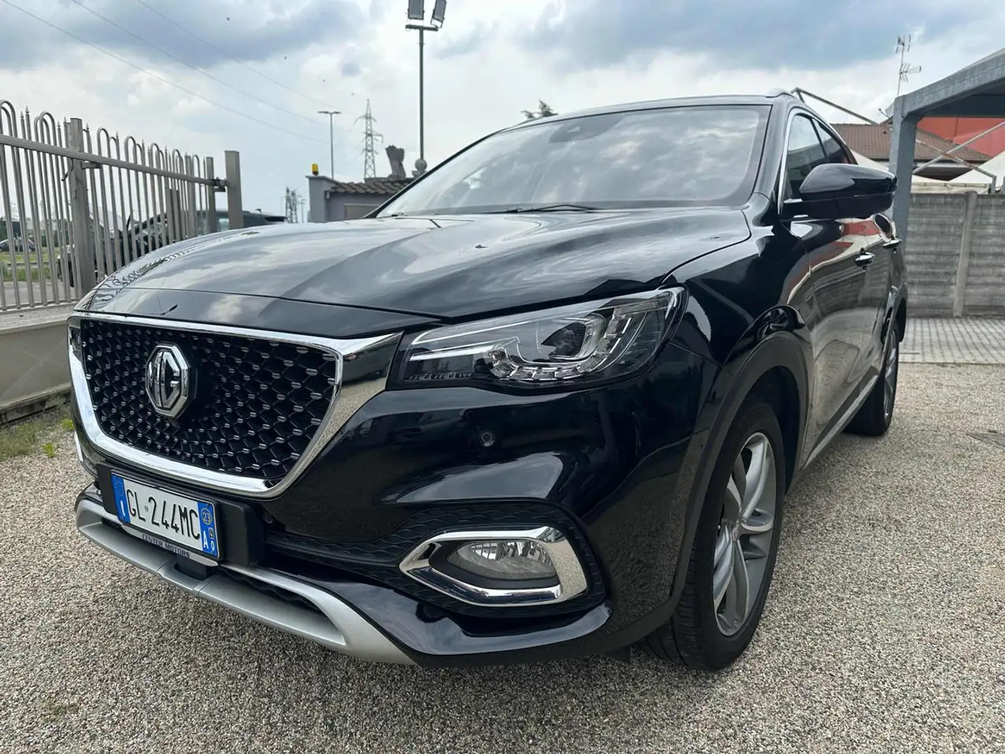 MG HS 1.5T-GDI AT Luxury Чорний - 1