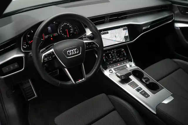 Audi A6 view 14