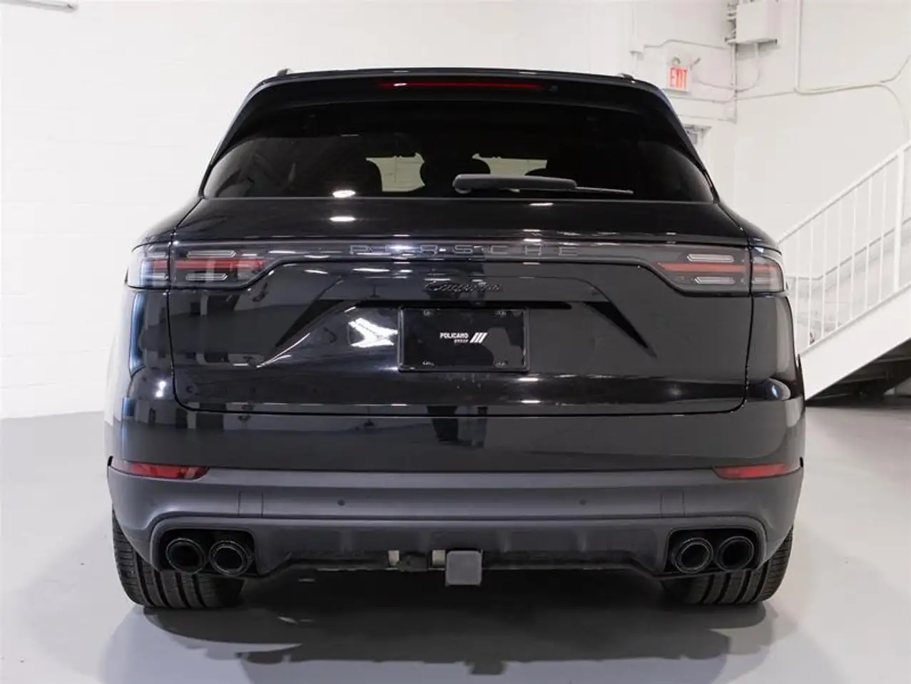 Porsche Cayenne снимка Porsche Cayenne