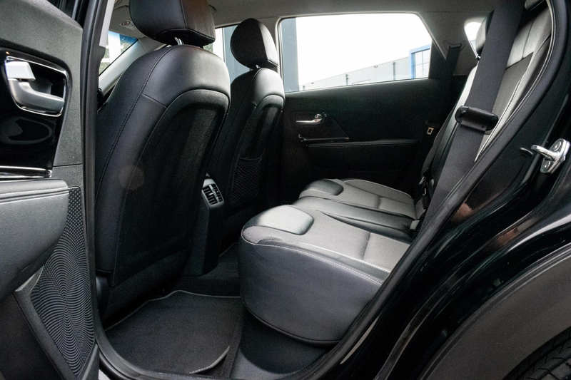 Kia e-Niro ExecutiveLine 64 kWh|96% SOH|STOEL-STUUR VERWARMD| — photo 6