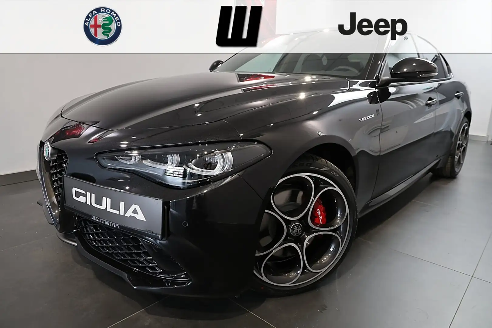 Alfa Romeo Giulia 2.2 16V 210PS AT8 Q4 Veloce MY26 Schwarz - 1