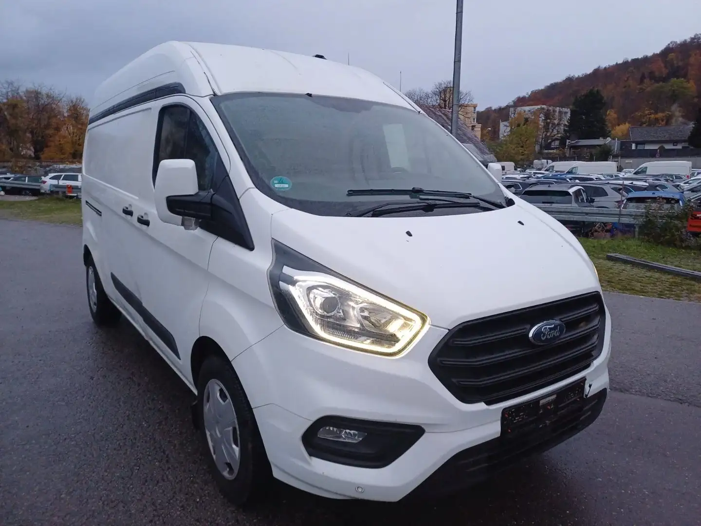 Ford Transit Custom Kasten 320 L2H2 Schrank*StandHZG* Weiß - 1