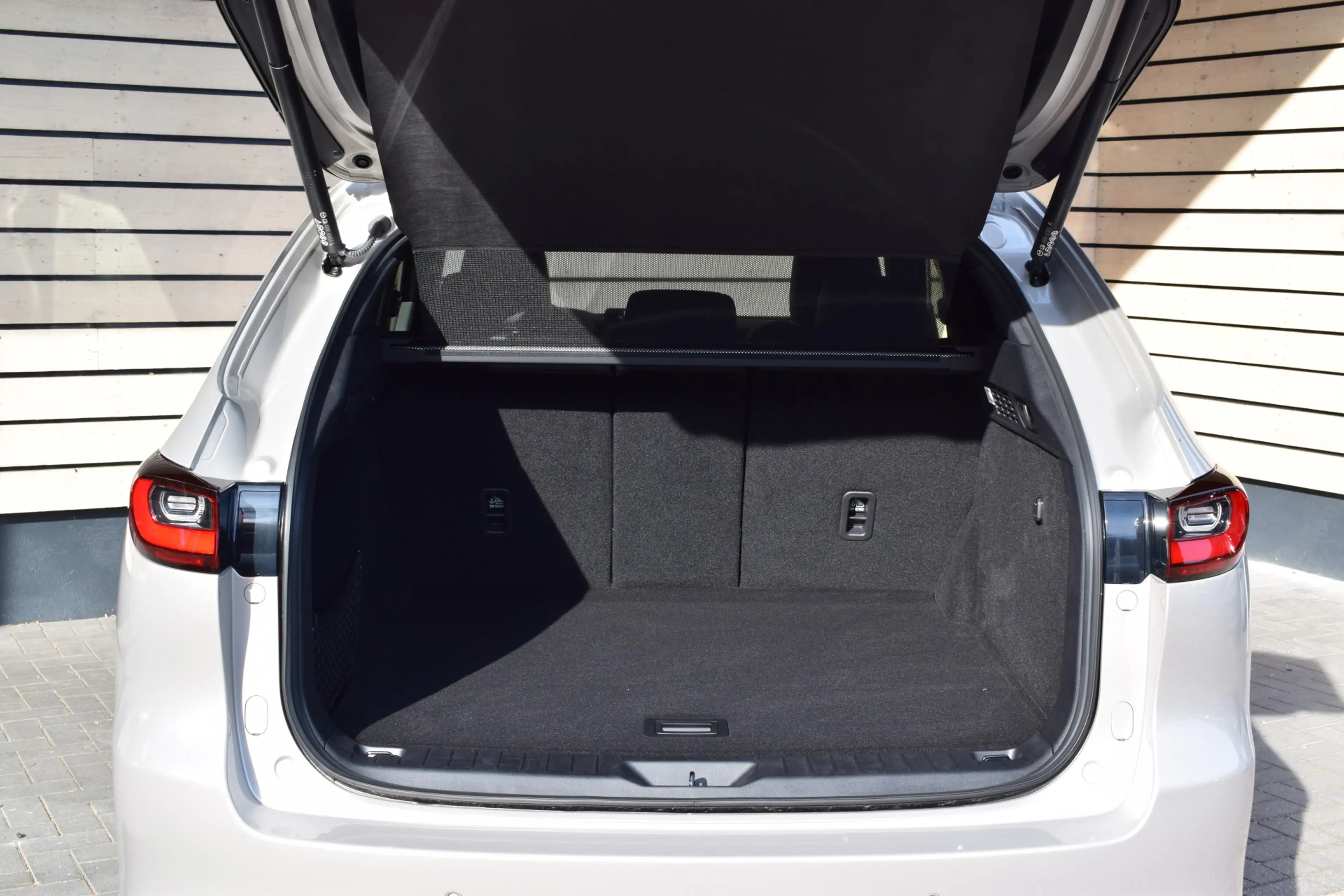 Mazda CX-60 2.5 e-SkyActiv PHEV Homura Business Edition - € 9. — photo 7