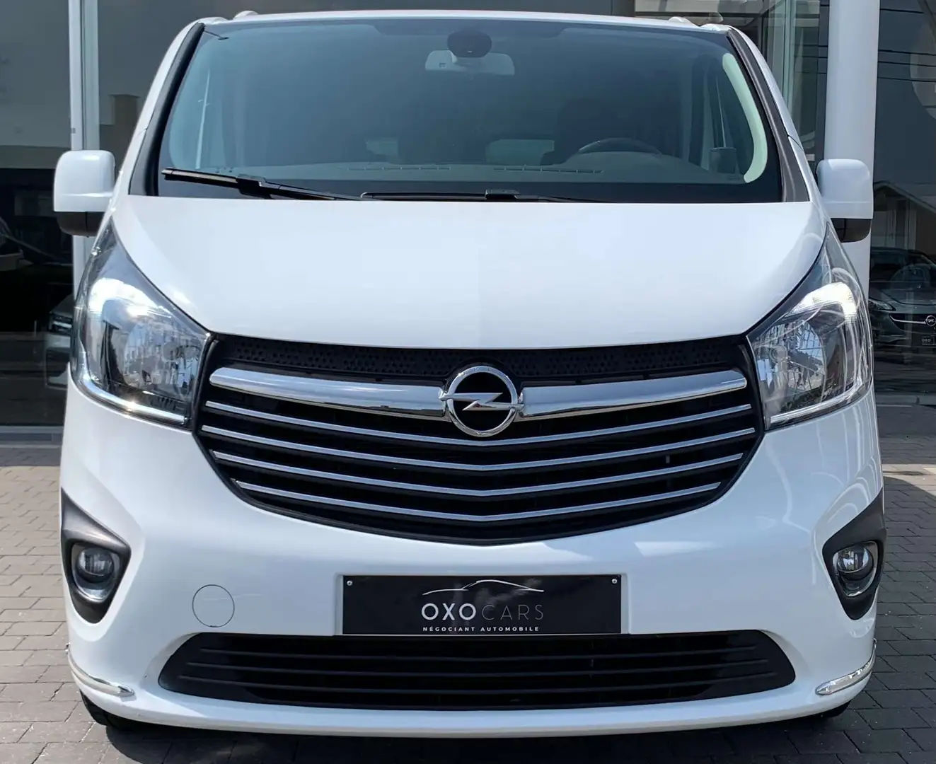 Opel Vivaro 1.6 CDTI / 9 Places / Gps / Airco / Cruise / PDC Blanc - 2