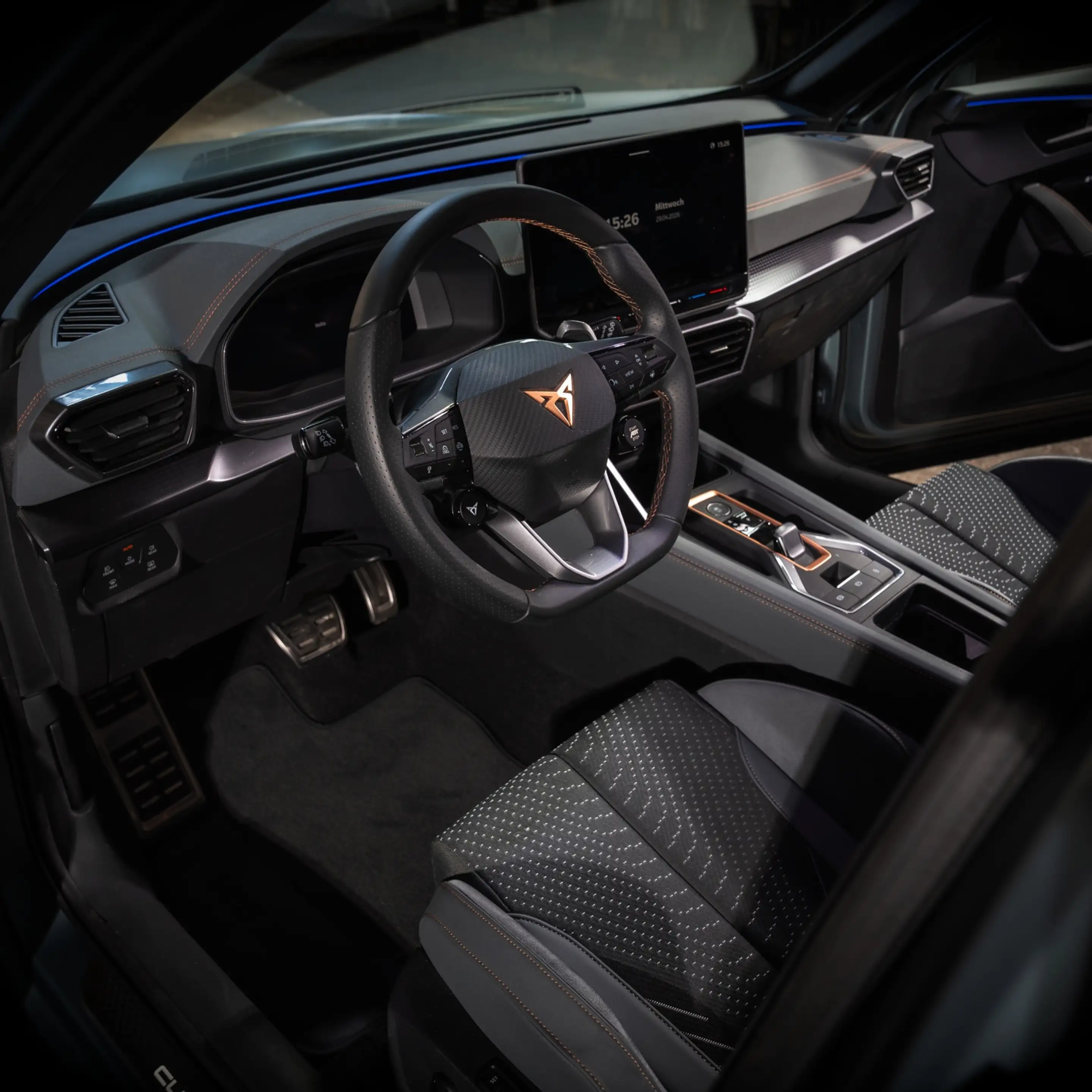 CUPRA Formentor VZ5 Formentor VZ5 ABT 2.5 TSI (635 PS) 7-Gang DSG — photo 3