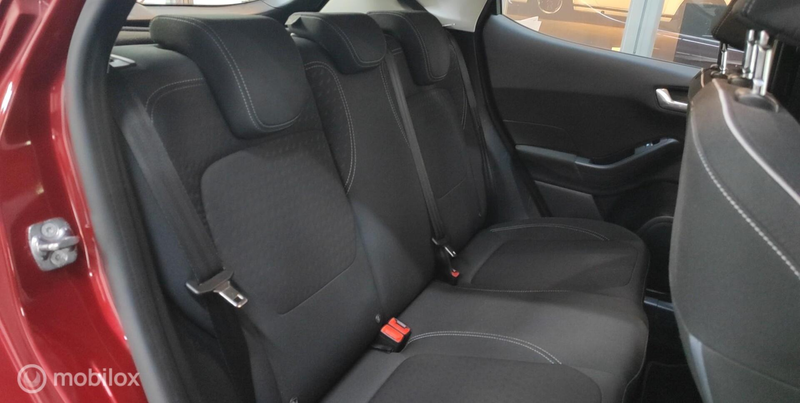 Ford Fiesta 1.0 EcoBoost AUTOMAAT Titanium NIEUW DISTRIBTIERIE — photo 24