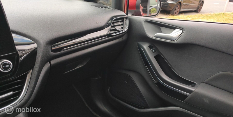 Ford Fiesta 1.0 EcoBoost AUTOMAAT Titanium NIEUW DISTRIBTIERIE — photo 19