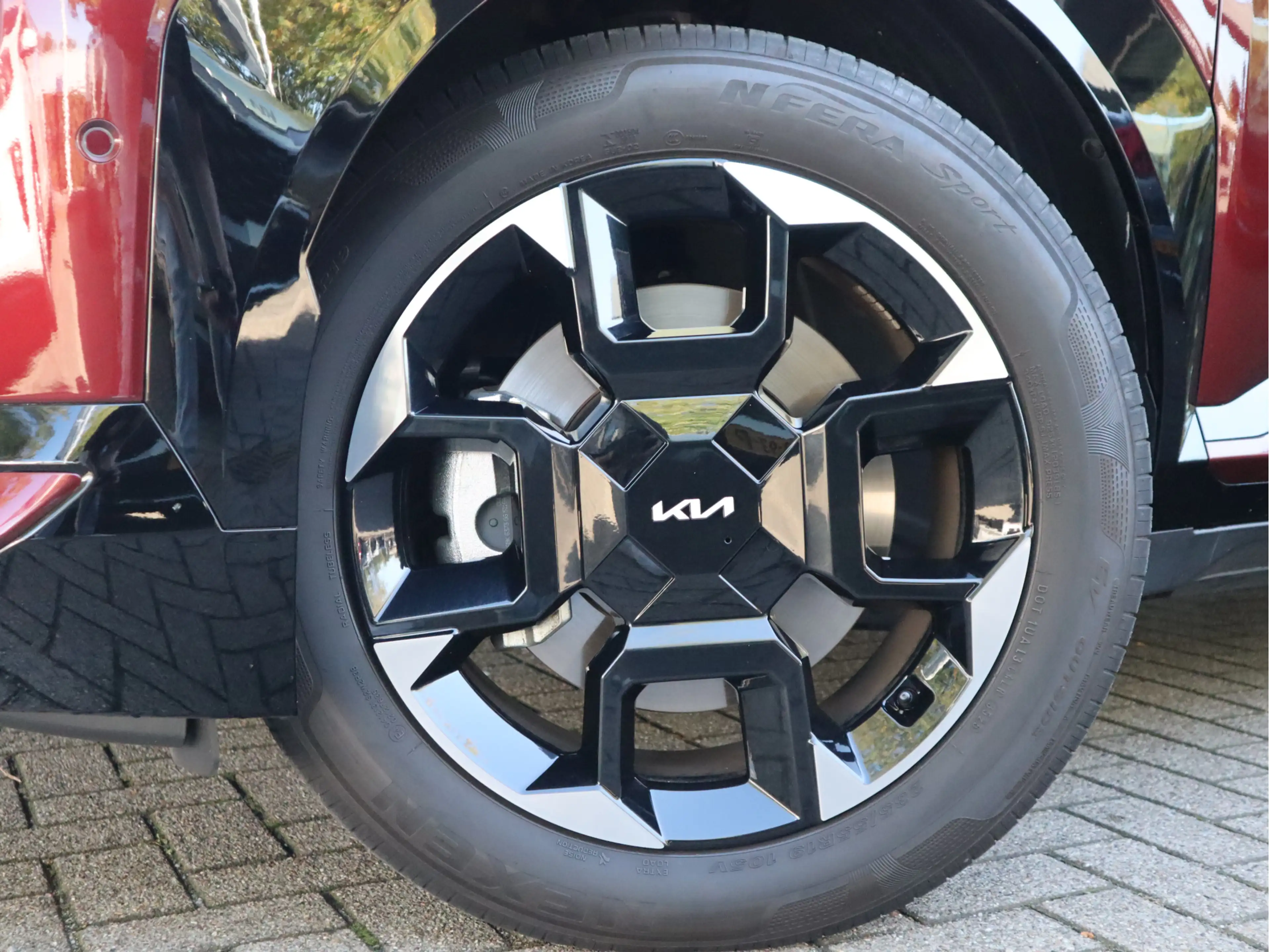 Kia EV5 GT-PlusLine 81.4 kWh | Cruise Control Adaptief | N — photo 6