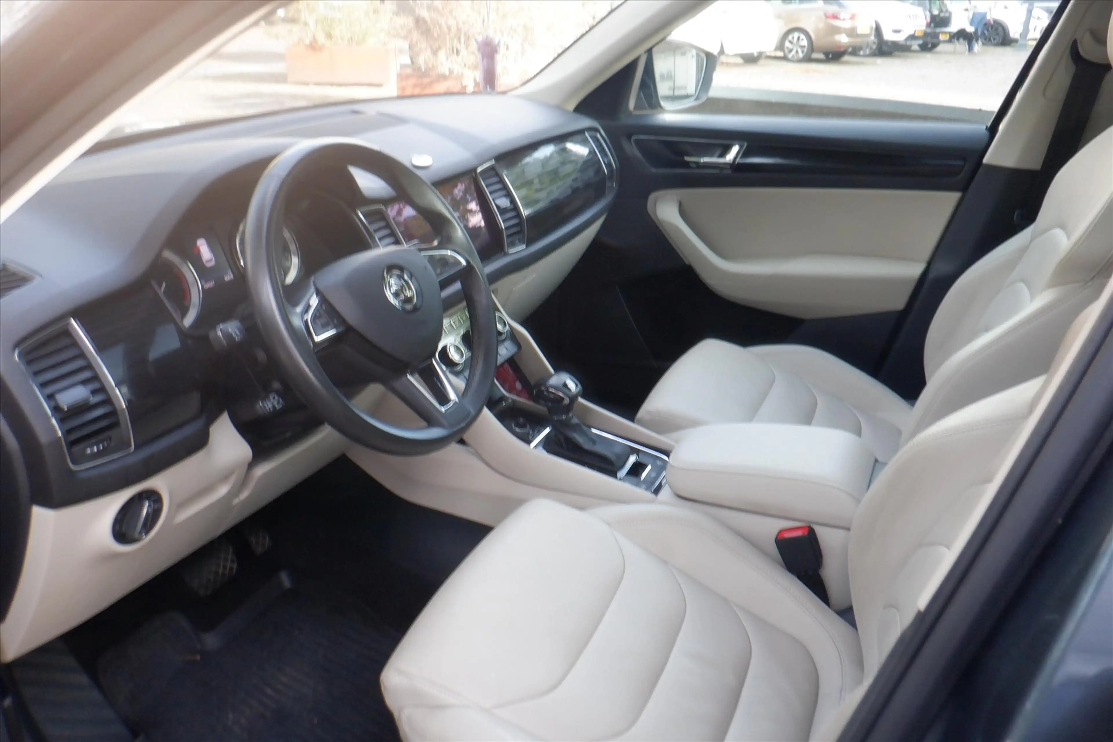 Skoda Kodiaq 1.5 TSI Greentech ACT 150pk Ambition Bus.PAN.DAK-B — photo 9