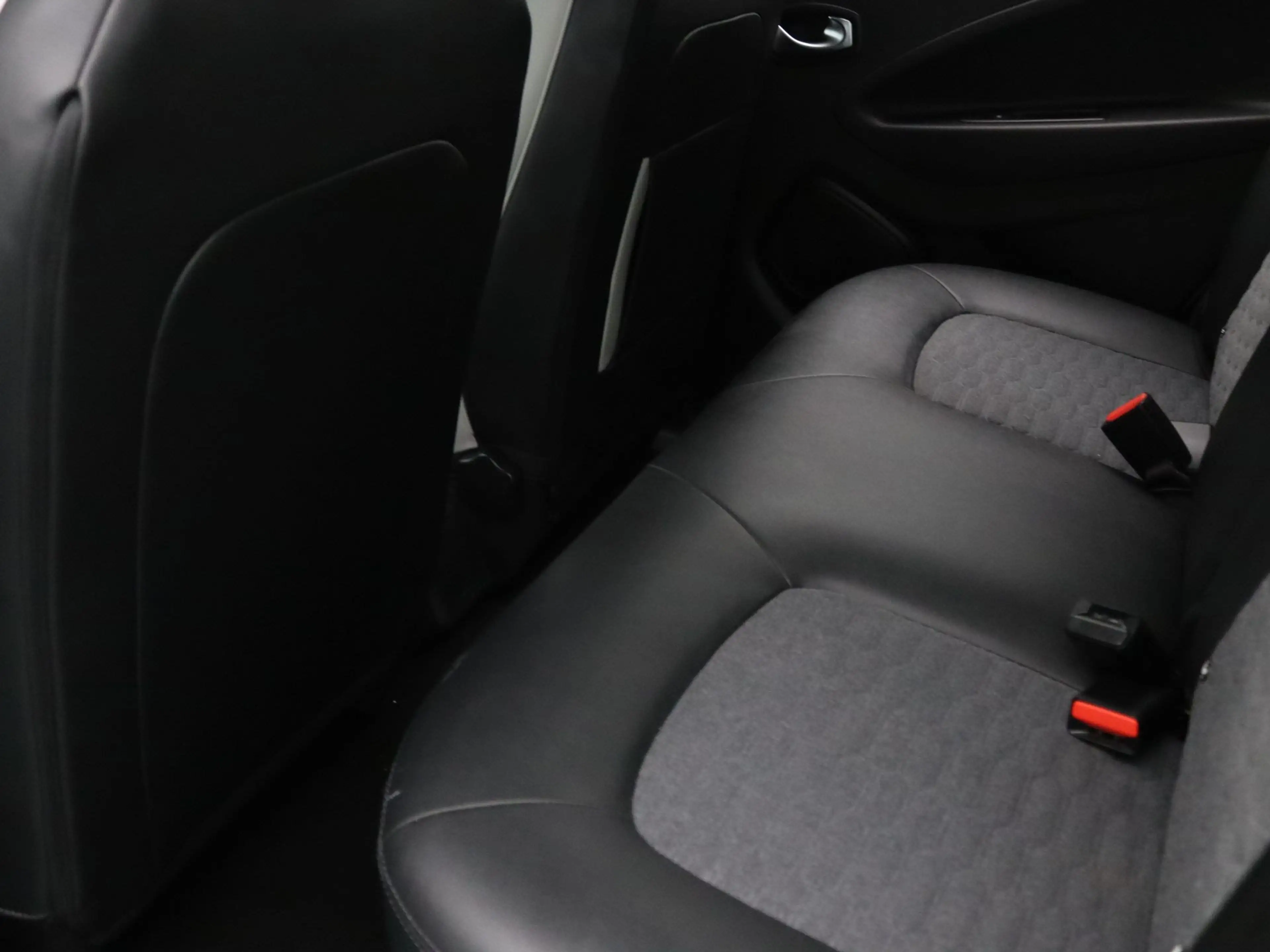 Renault ZOE R135 Zen 52 kWh KOOPBATTERIJ Apple Carplay/Android — photo 22