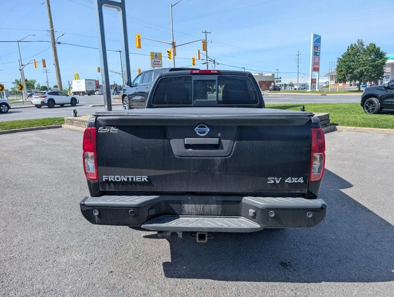 Nissan Frontier снимка Nissan Frontier