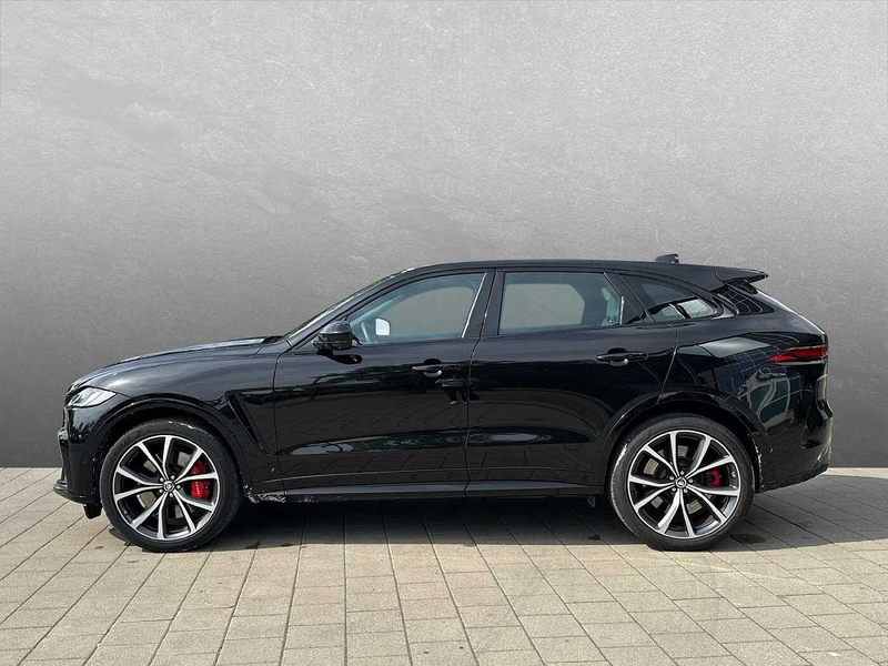 Jaguar F-Pace P550 AWD SVR — photo 6