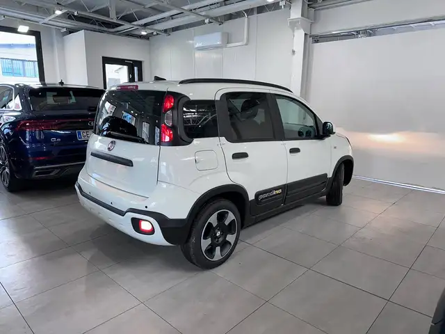 Fiat Panda view 3