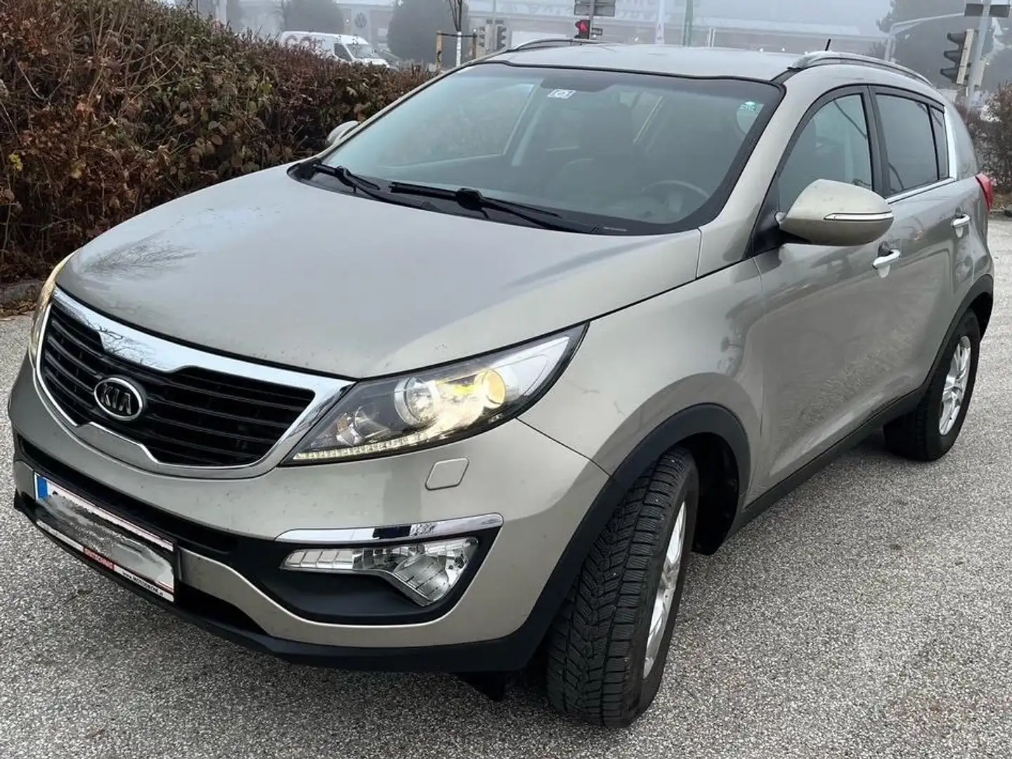 Kia Sportage Sportage Active 1,7 CRDi DPF Active Bronze - 2