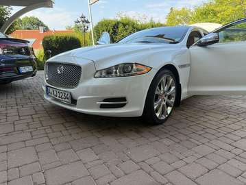 XJ 3.0 V6 Kompressor AWD Premium Luxury