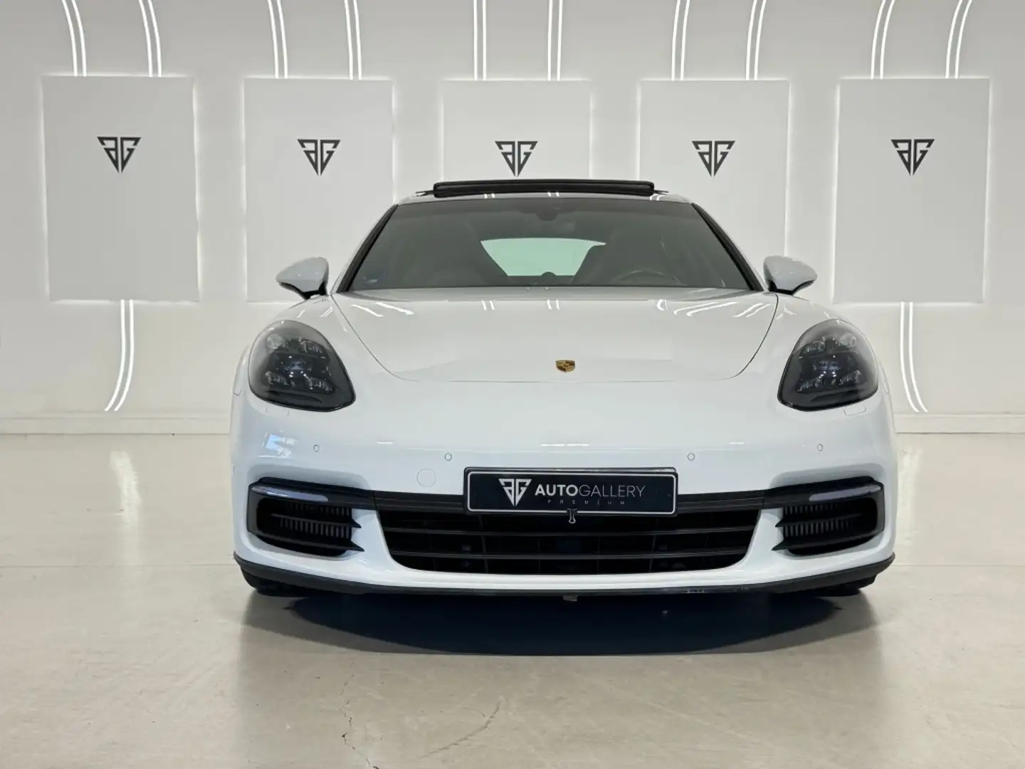 Porsche Panamera 4 e-Hybrid Blanco - 2