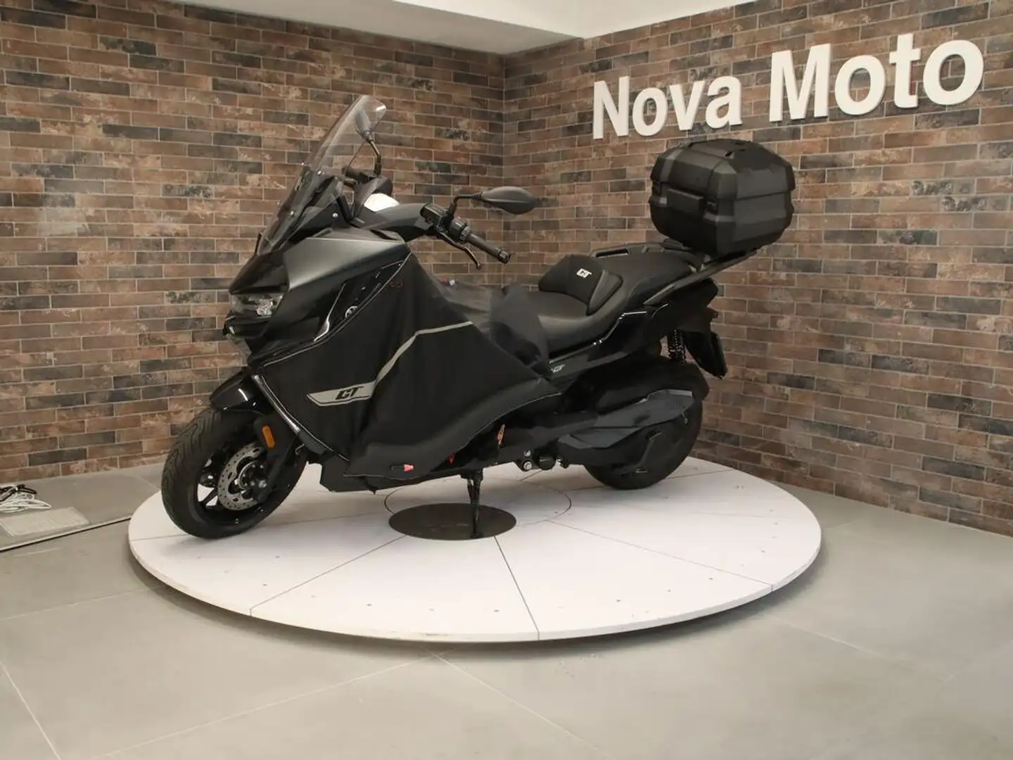 BMW C 400 GT Abs my25 Noir - 2