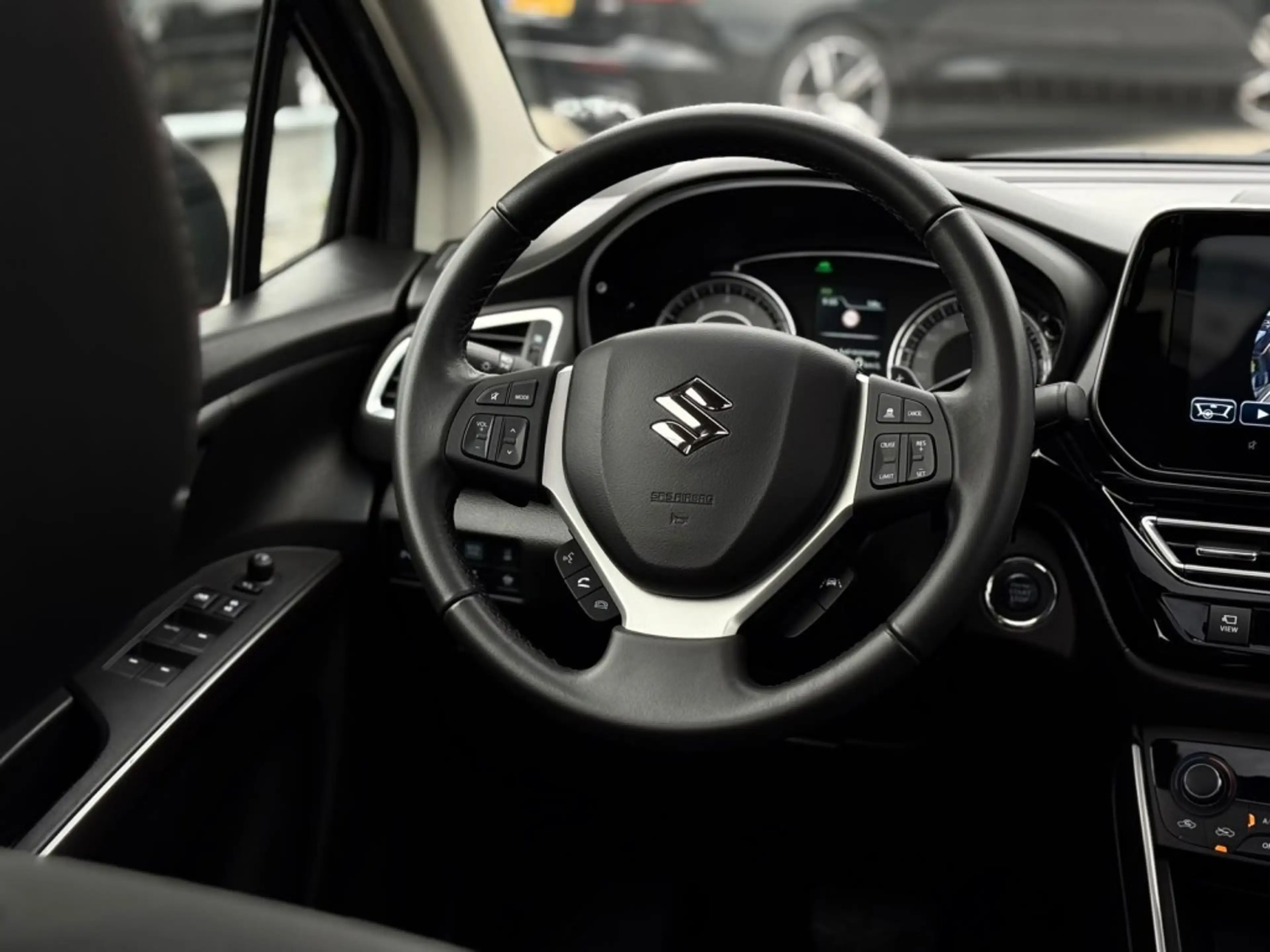 Suzuki SX4 S-Cross 1.5 HYBRID A/T STYLE TREKHAAK PANO 360CAMERA CARPL — photo 11