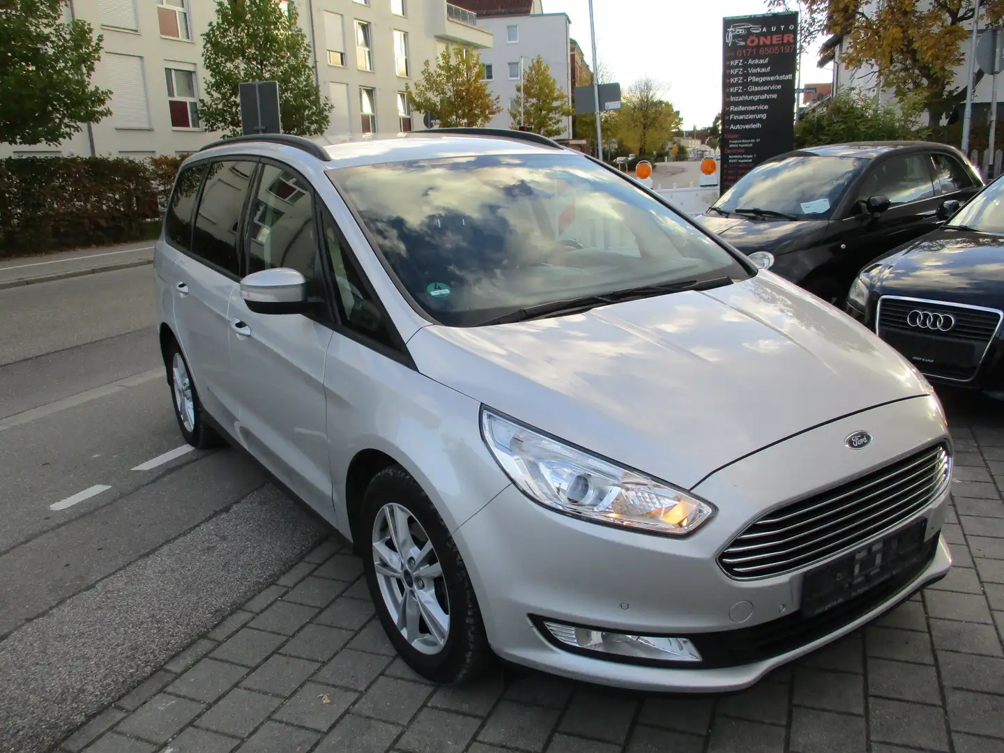 Ford Galaxy Business Automatik - 1