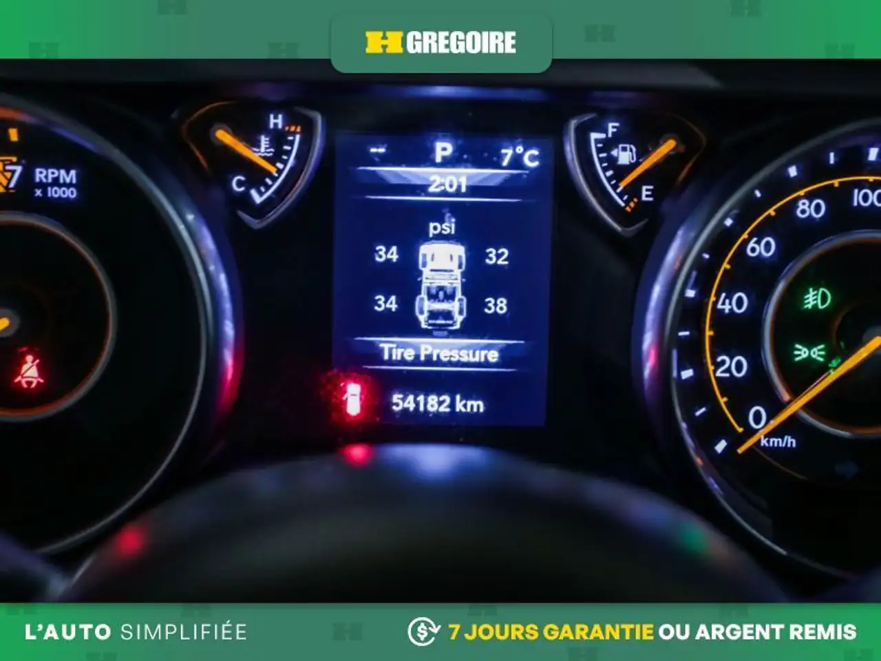 Jeep Wrangler снимка Jeep Wrangler