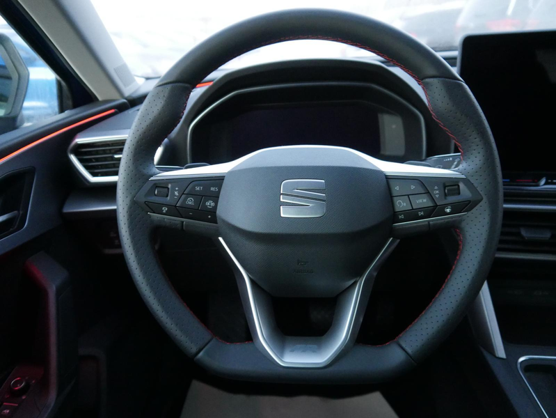 SEAT Leon Sportstourer FR 1.5 eTSI Kombi DSG*AHK-SCHWENKB... — photo 9