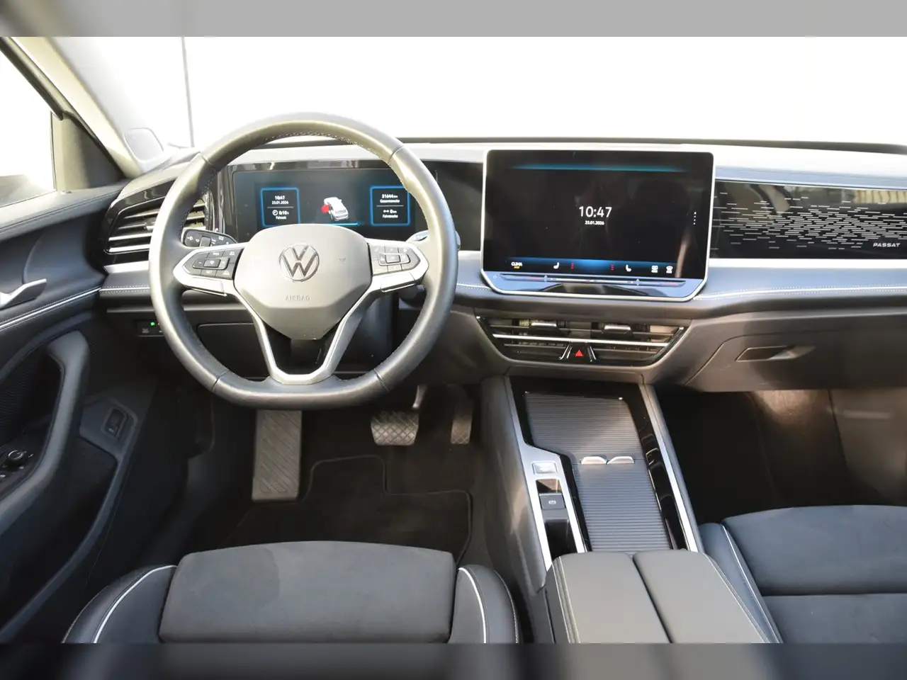 Volkswagen Passat Variant TDI Elegance DSG AHK - AreaView - IQ-Light - Navi 13