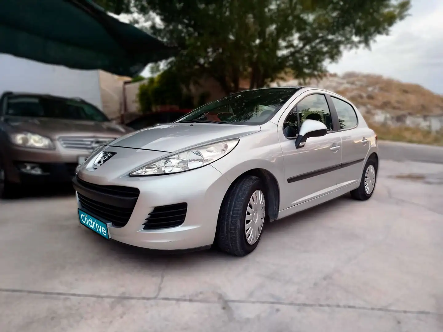 Peugeot 207 1.6HDI FAP Confort Gris - 2