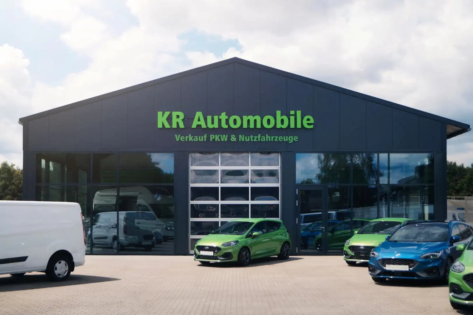 Ford Focus Turnier ST X - 1Hd. - FGS bis 02.2029 Rouge - 2