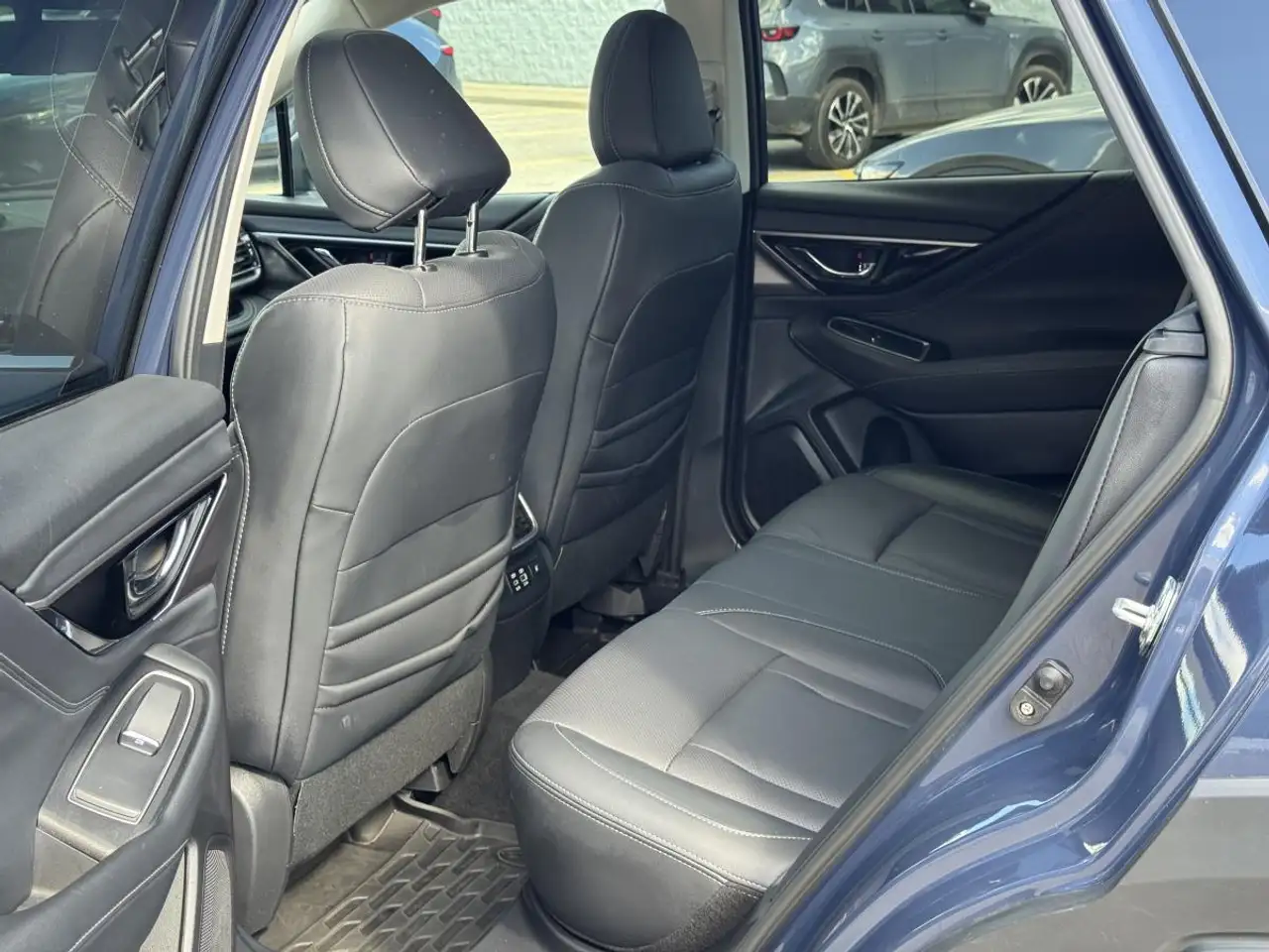 Subaru OUTBACK photo Subaru OUTBACK