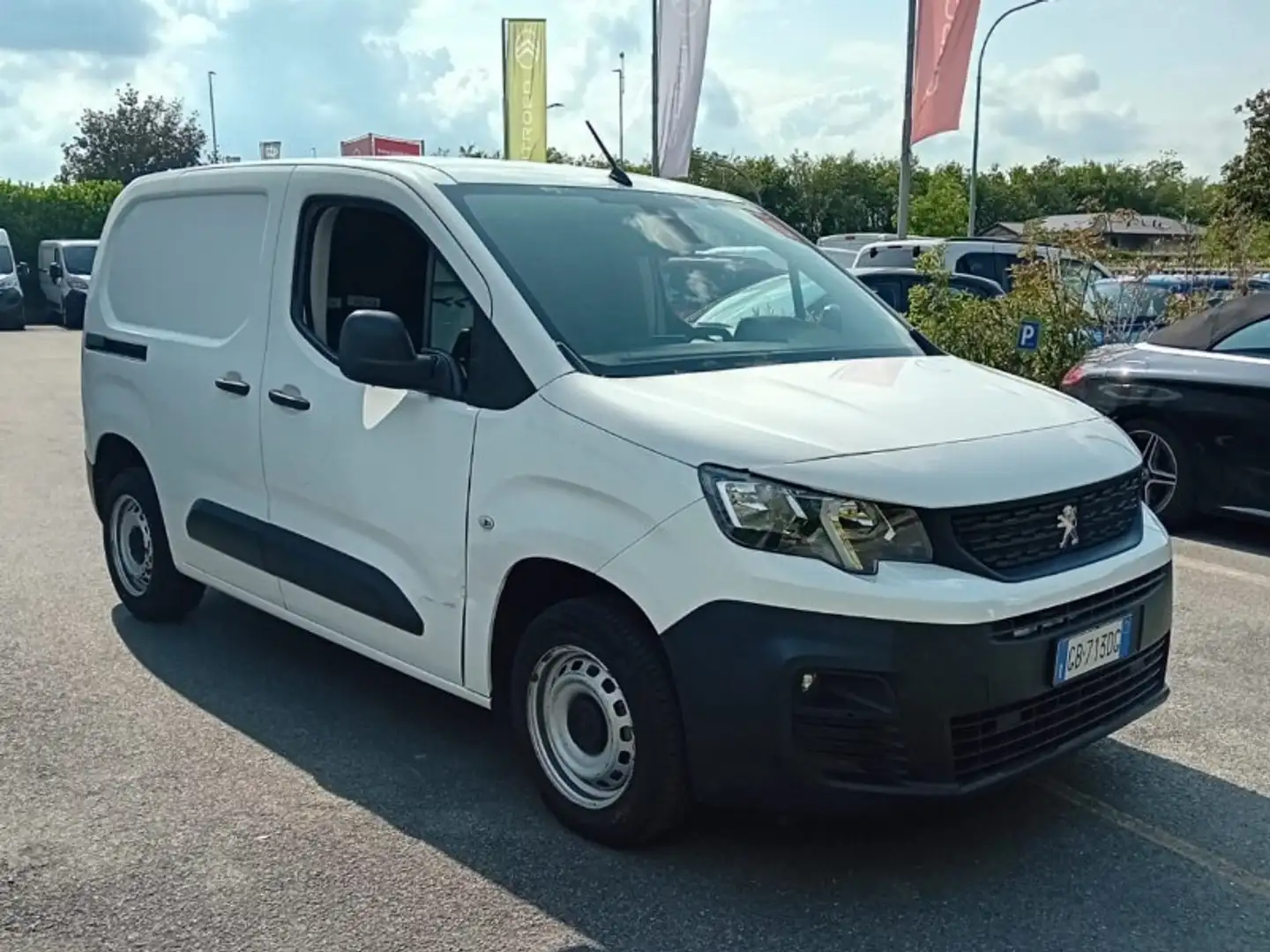 Peugeot Partner BlueHDi 75 M PC Premium Weiß - 2