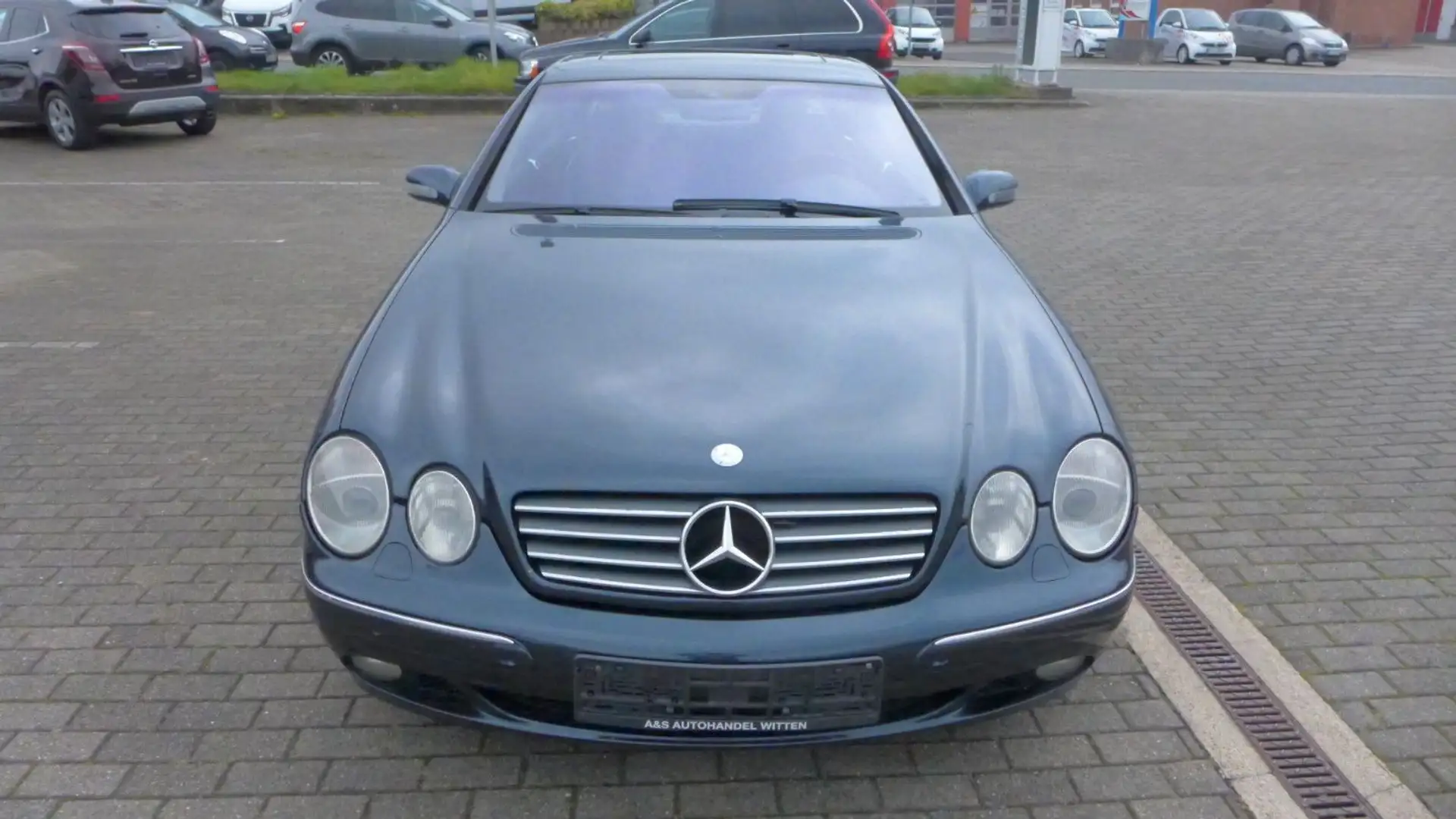 Mercedes-Benz CL 600 Schwarz - 2