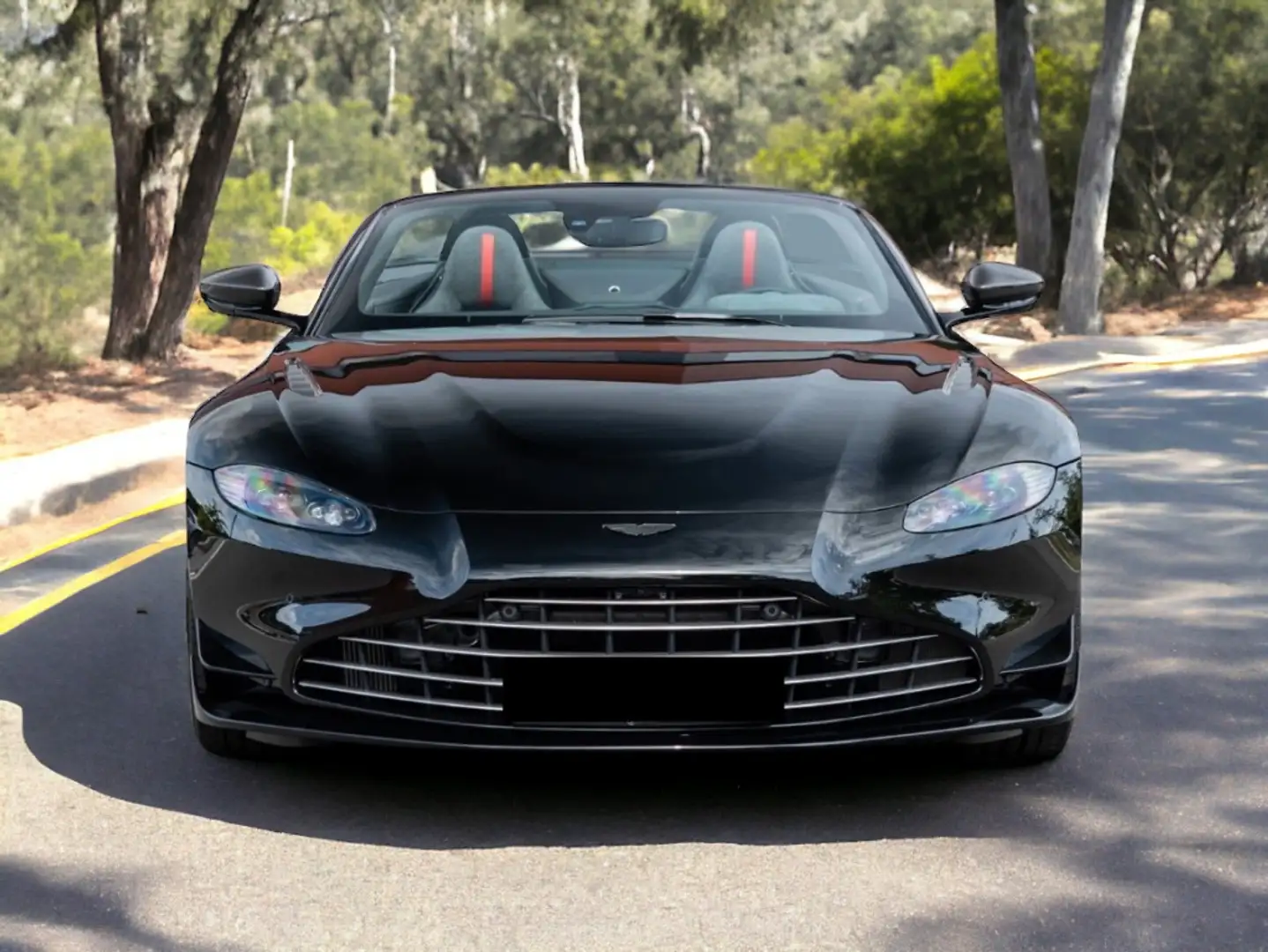 Aston Martin Vantage F1 Edition Negro - 1