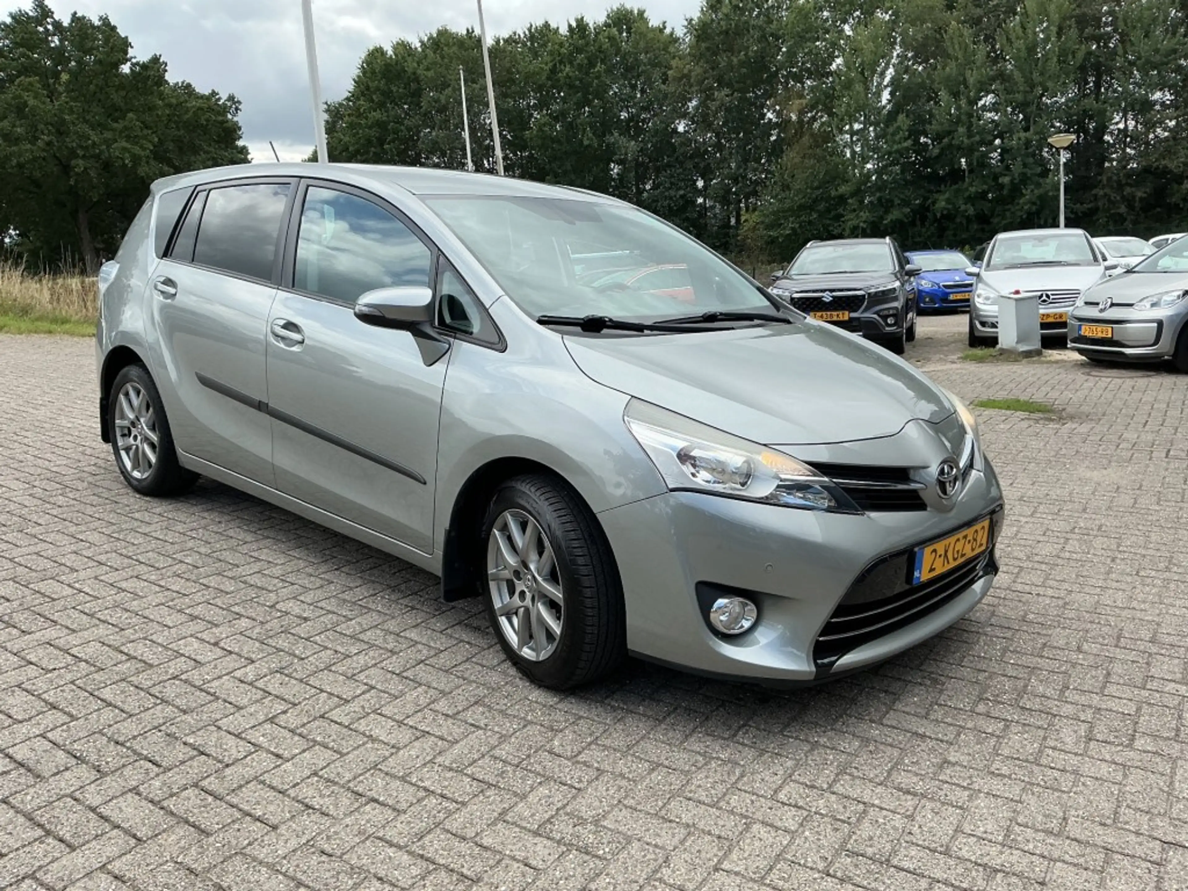 Toyota Verso 1.8 VVT-I BUSINESS — photo 2