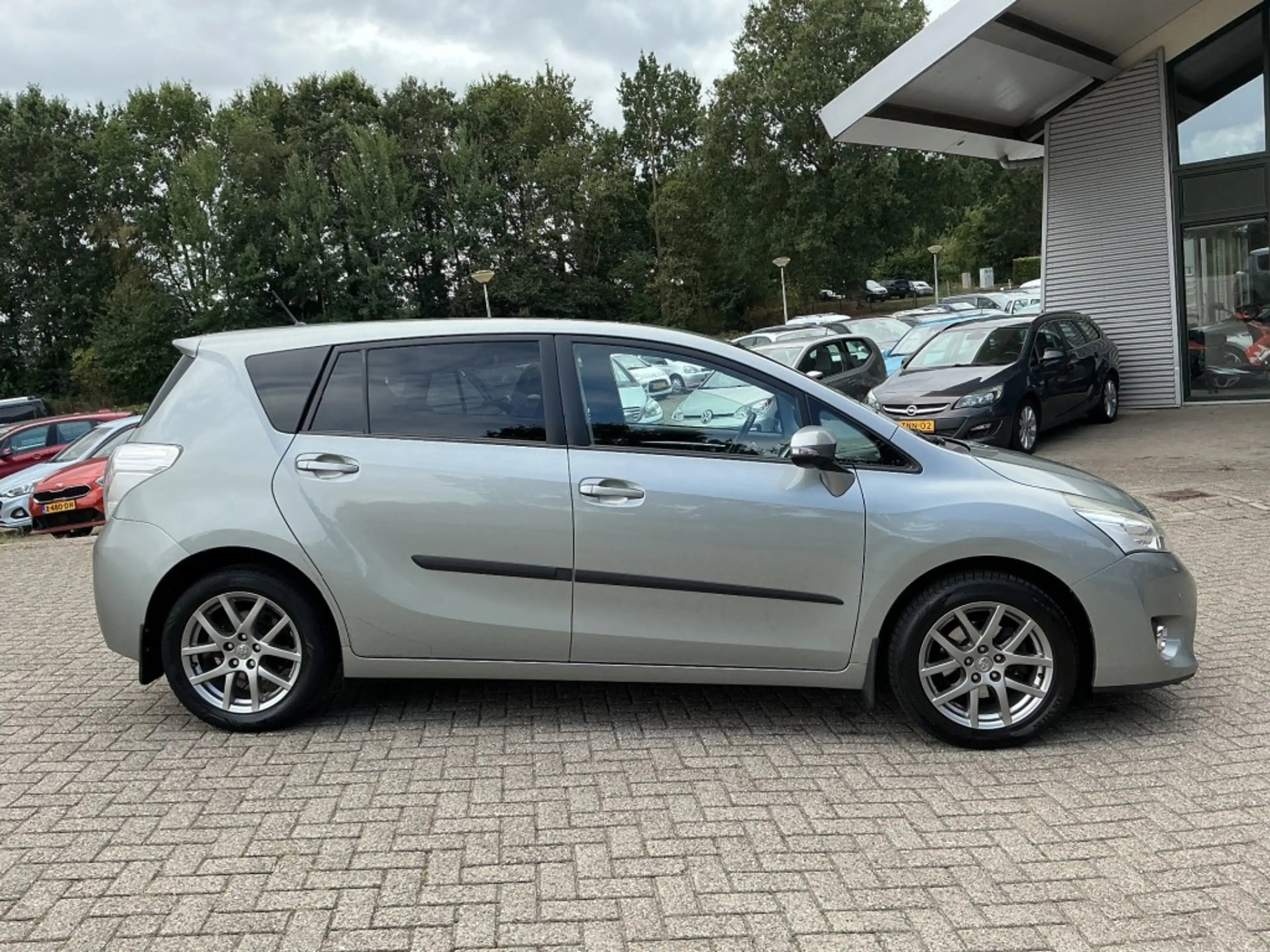 Toyota Verso 1.8 VVT-I BUSINESS — photo 6