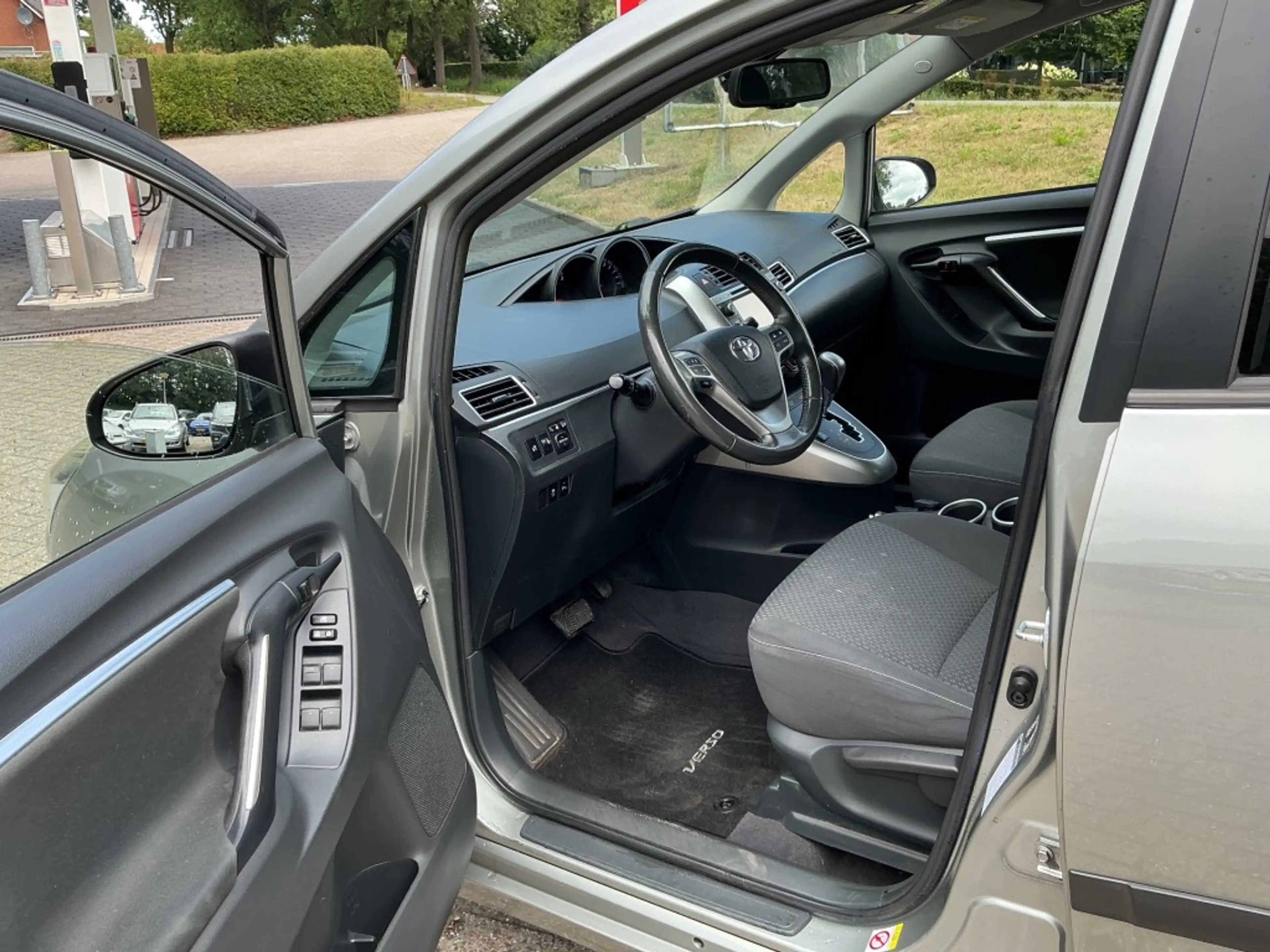 Toyota Verso 1.8 VVT-I BUSINESS — photo 13